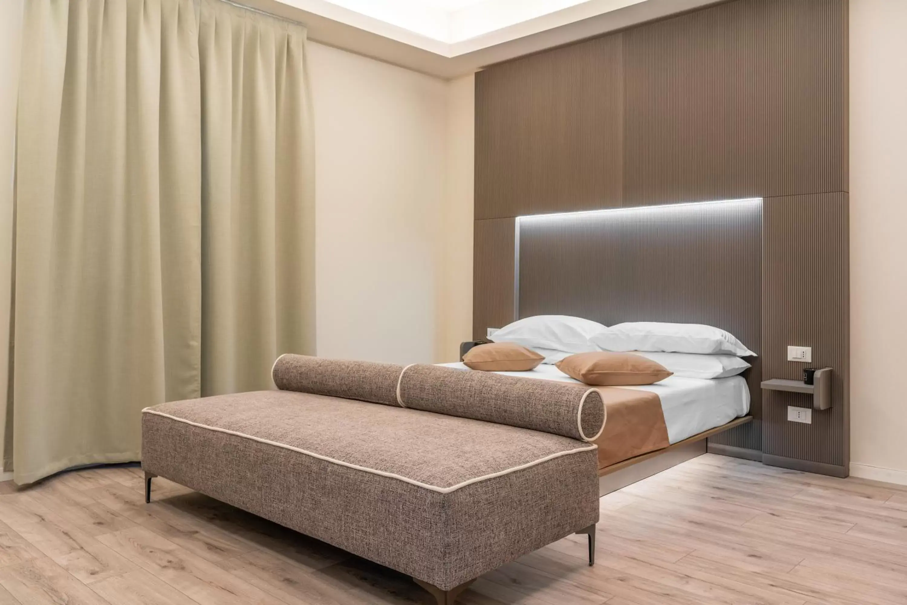 Bed in Meneghina Suites Foresteria Lombarda