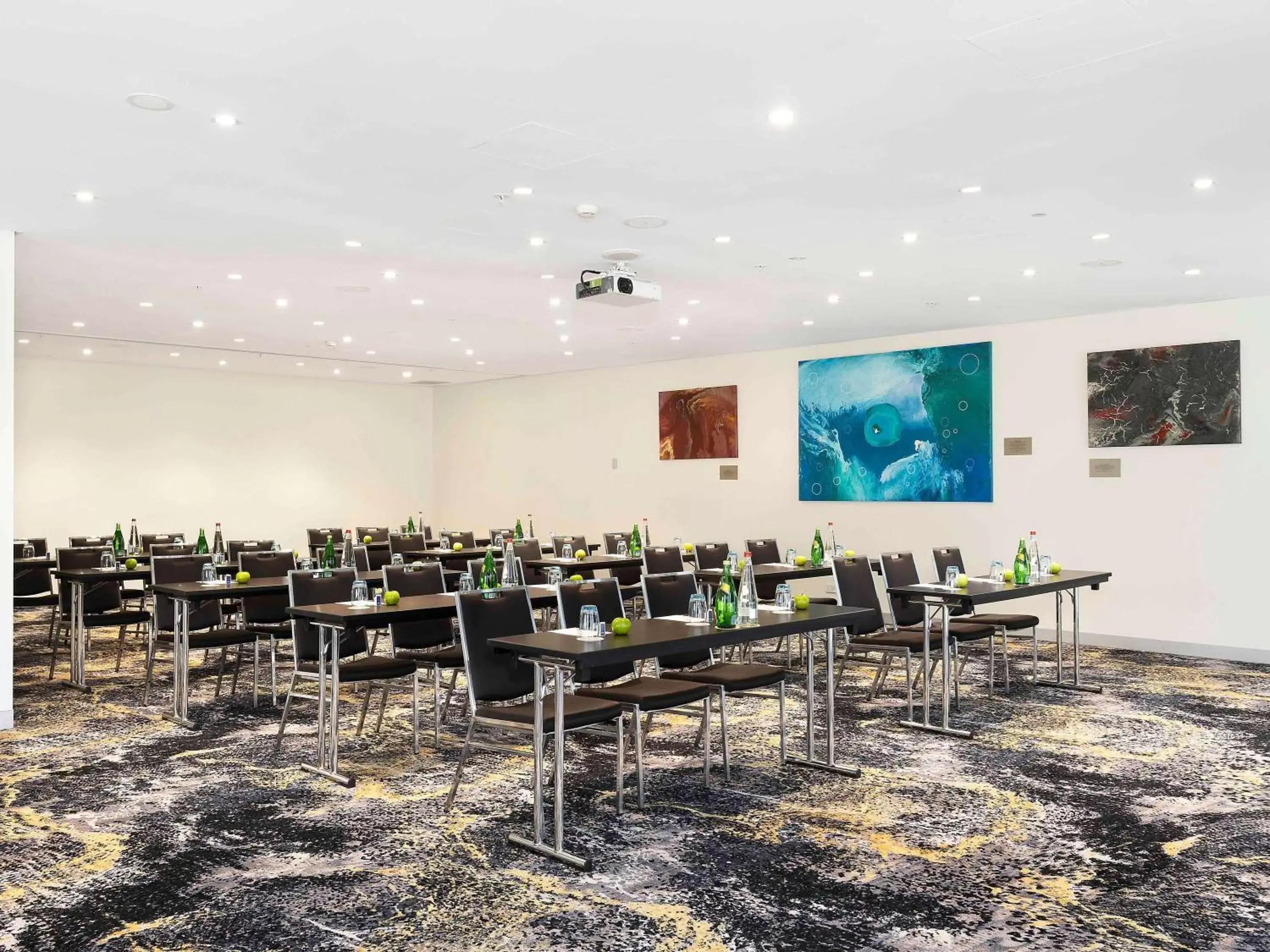 Meeting/conference room in Novotel Sydney Darling Harbour