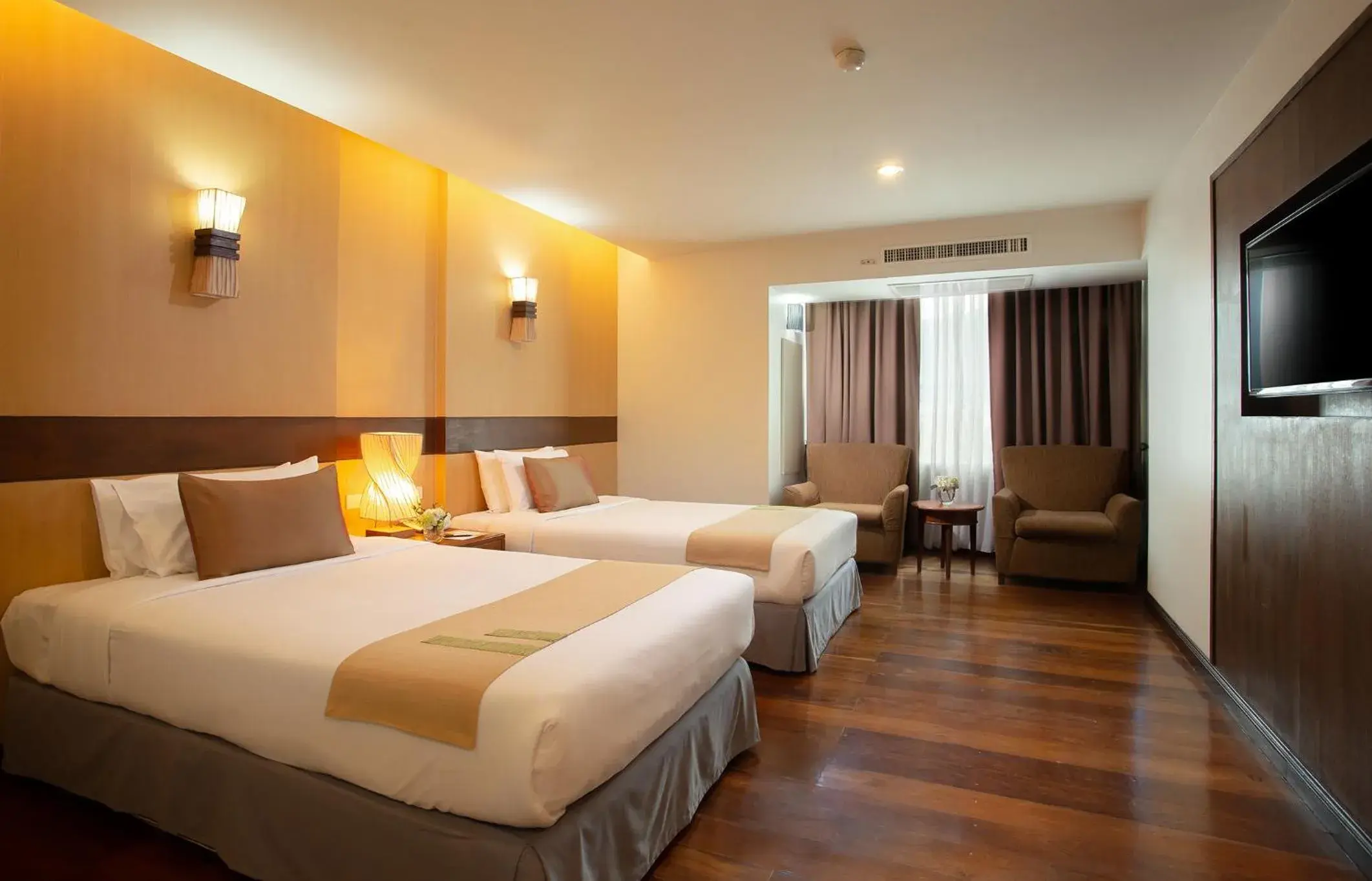 Bed in Khum Phucome Hotel -SHA Extra Plus
