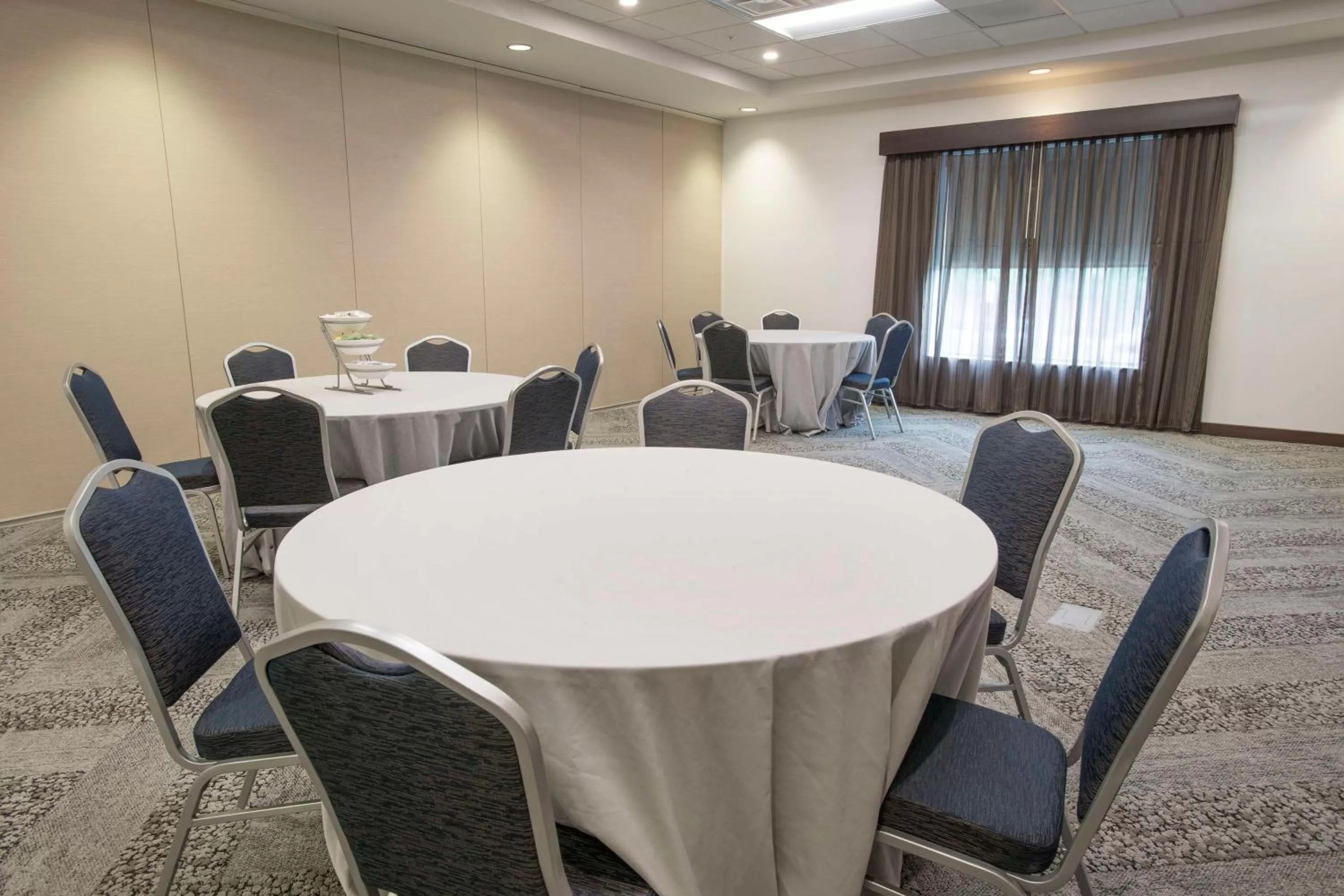 Meeting/conference room in Hyatt Place Cincinnati/Sharonville Convention Center