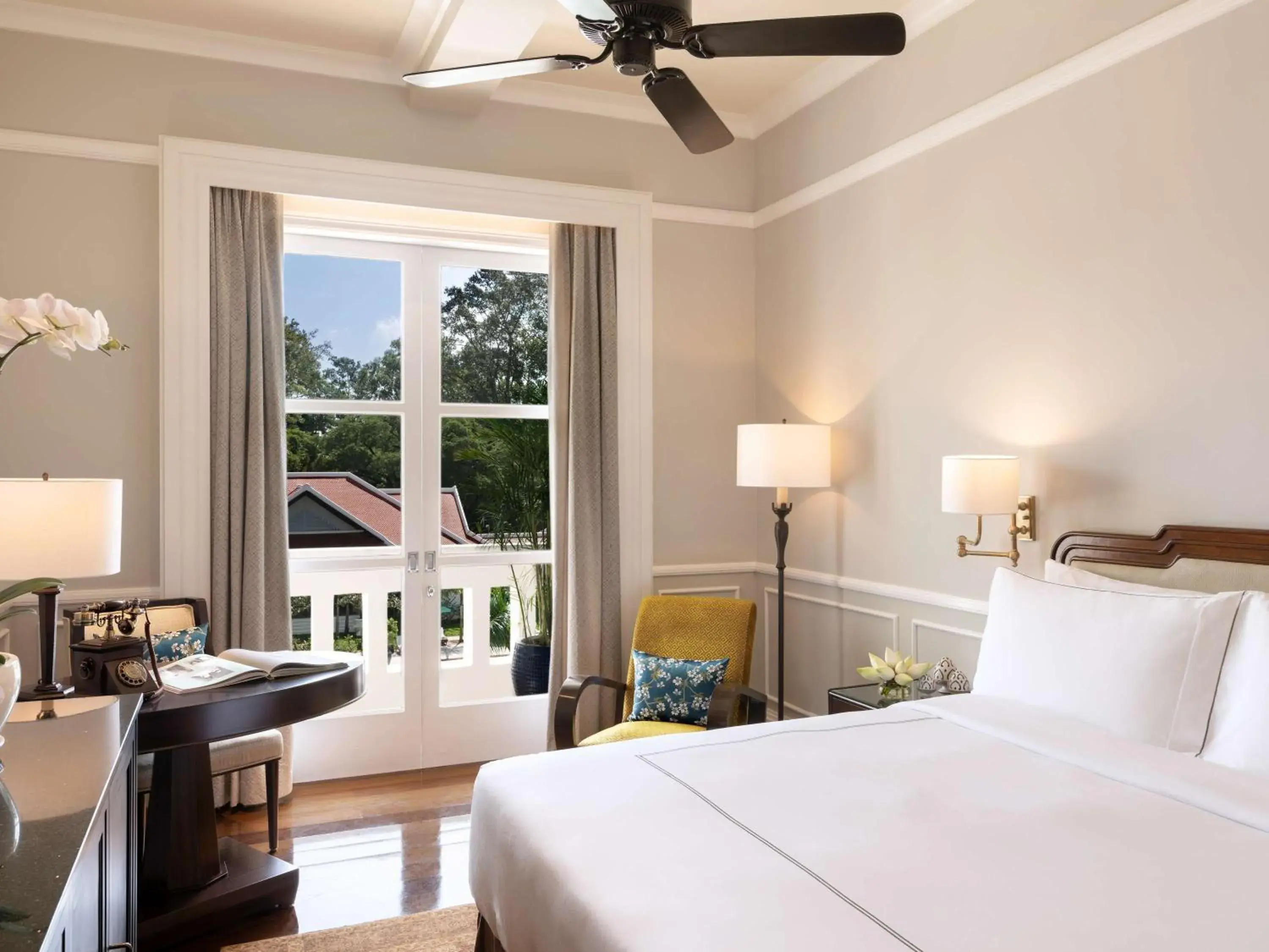 Bedroom, Bed in Raffles Grand Hotel d'Angkor