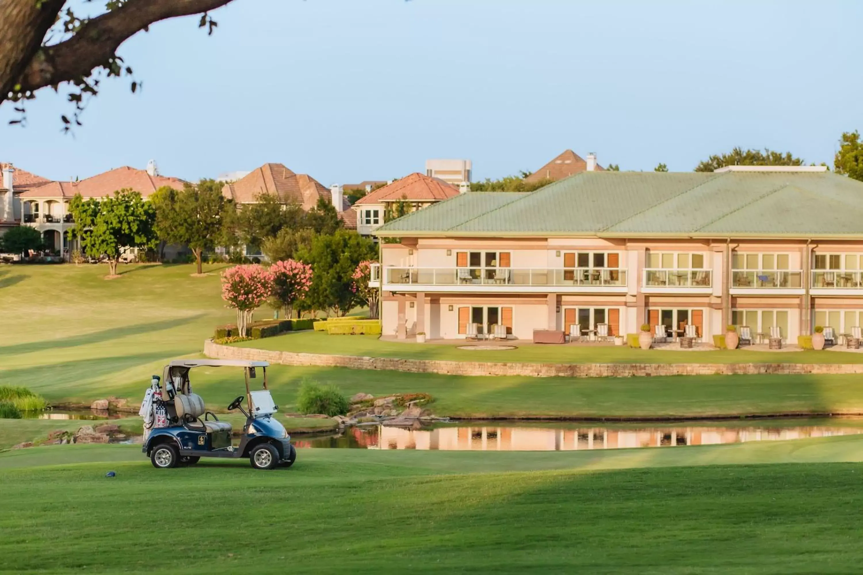 Golfcourse, Property Building in The Las Colinas Resort, Dallas