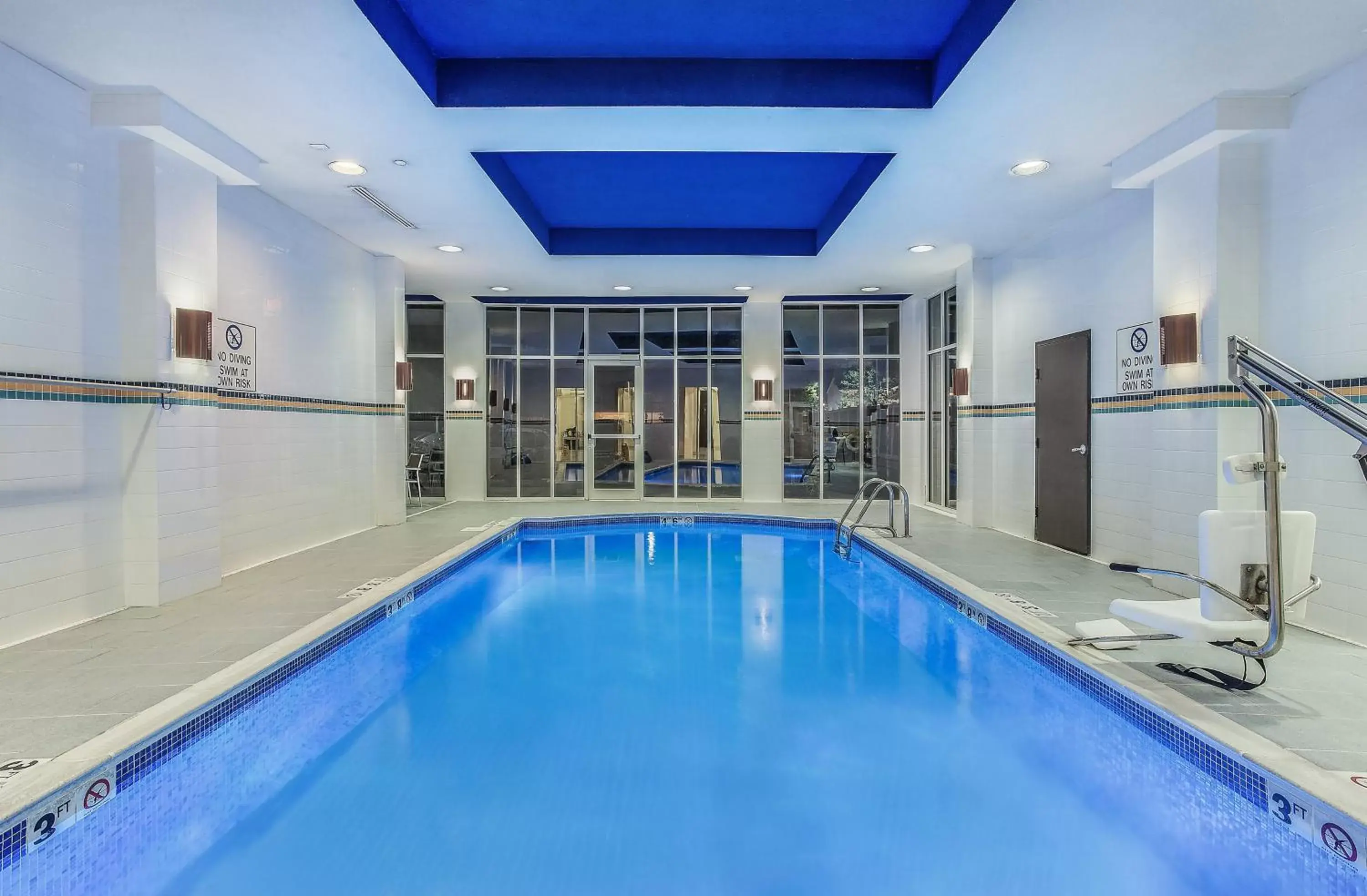 Swimming Pool in Holiday Inn Louisville Airport - Fair/Expo, an IHG Hotel