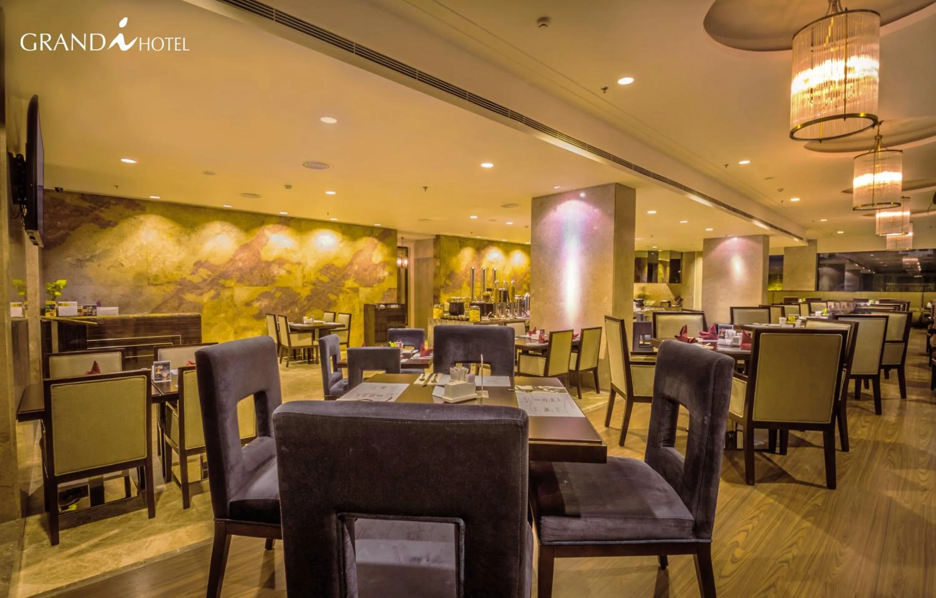 Restaurant/places to eat in I Hotel Batam