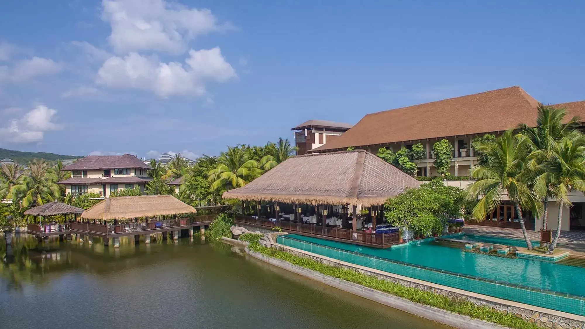 Sanya Yalong Bay Villas & Spa