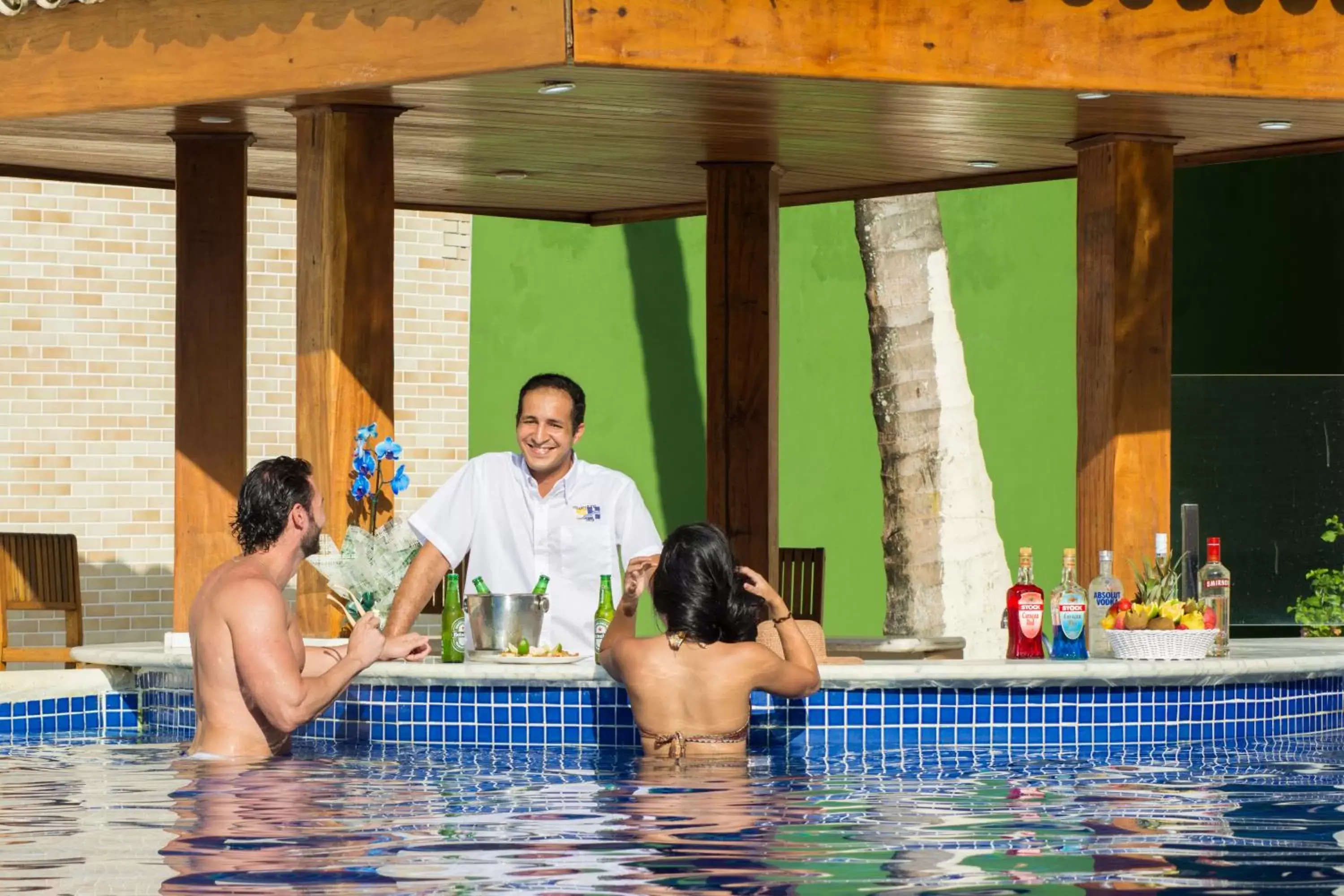 Swimming Pool in Strand Hotel Guarujá Frente Mar