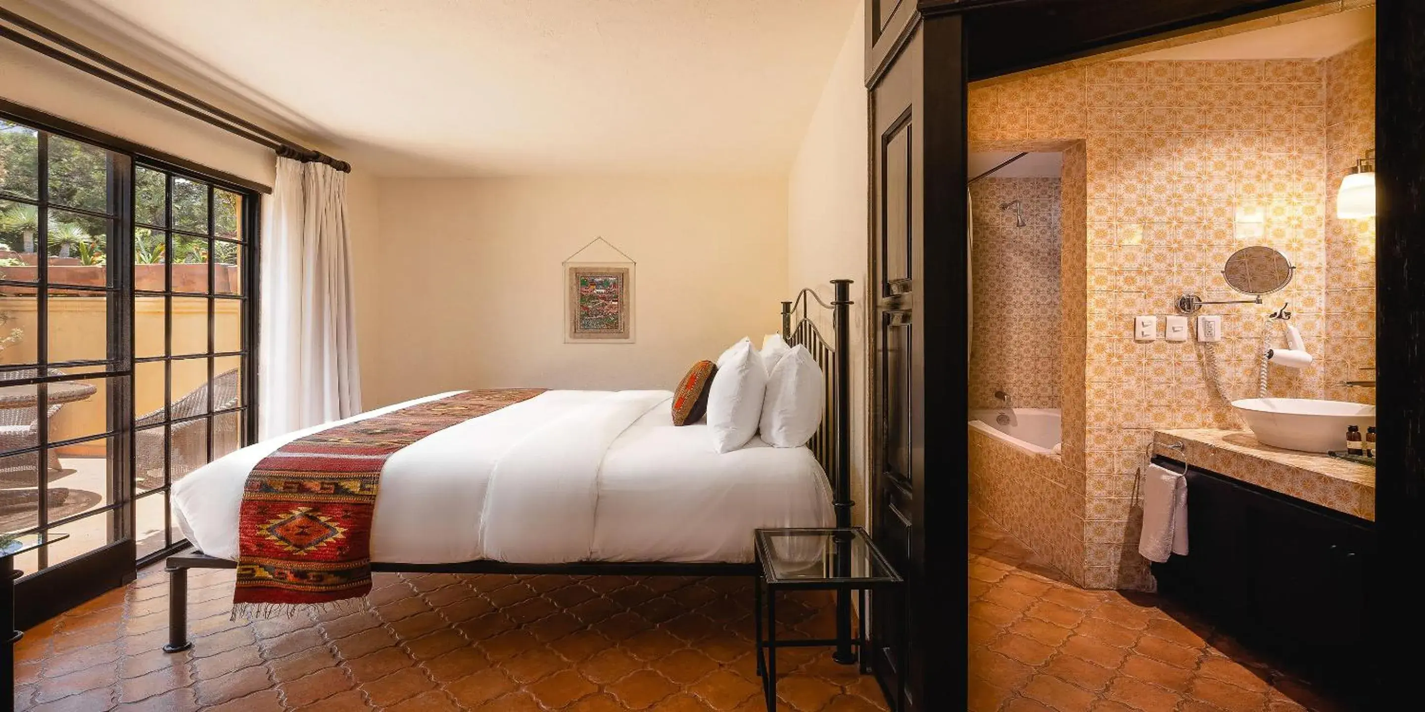 Photo of the whole room, Bed in Hacienda El Santuario San Miguel de Allende