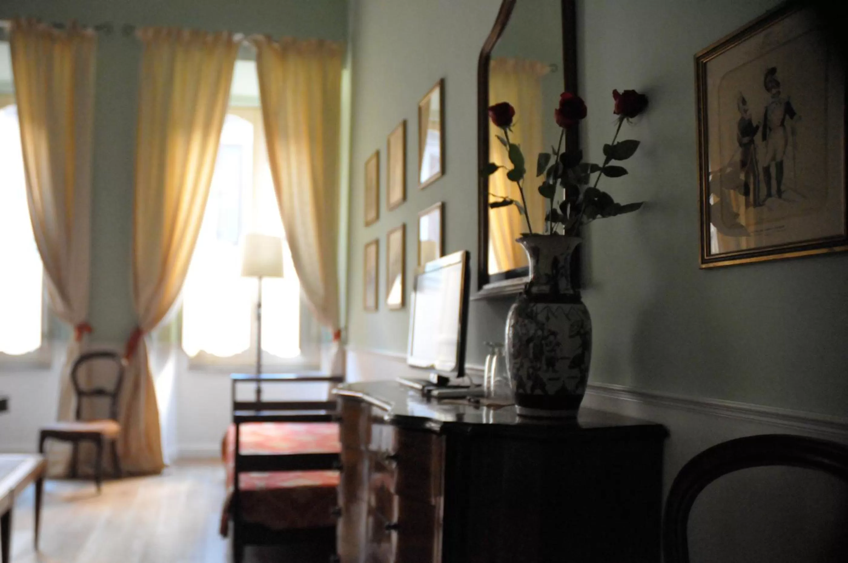 Decorative detail in Relais Teatro Argentina