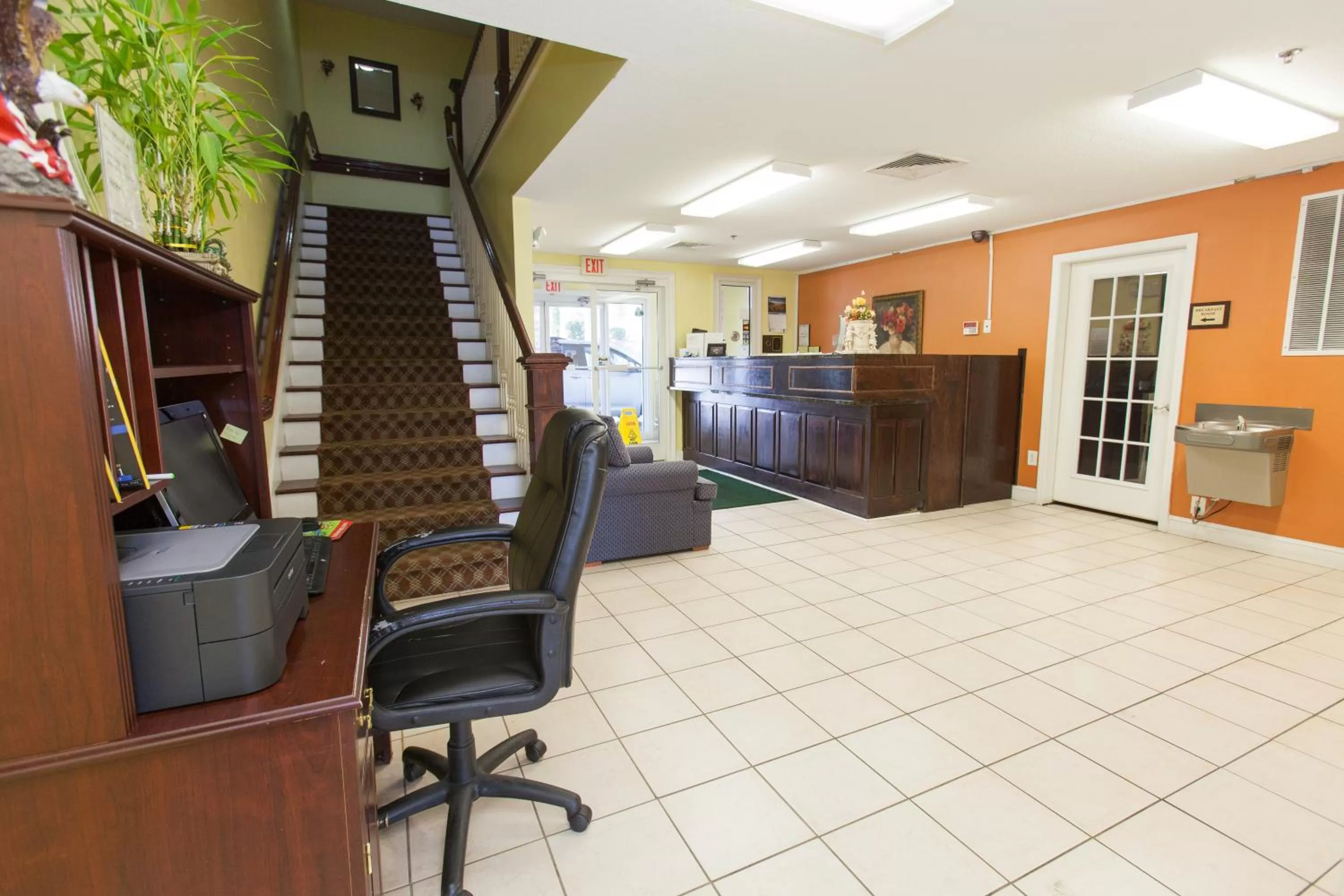 Lobby or reception in Douglas Inn & Suites