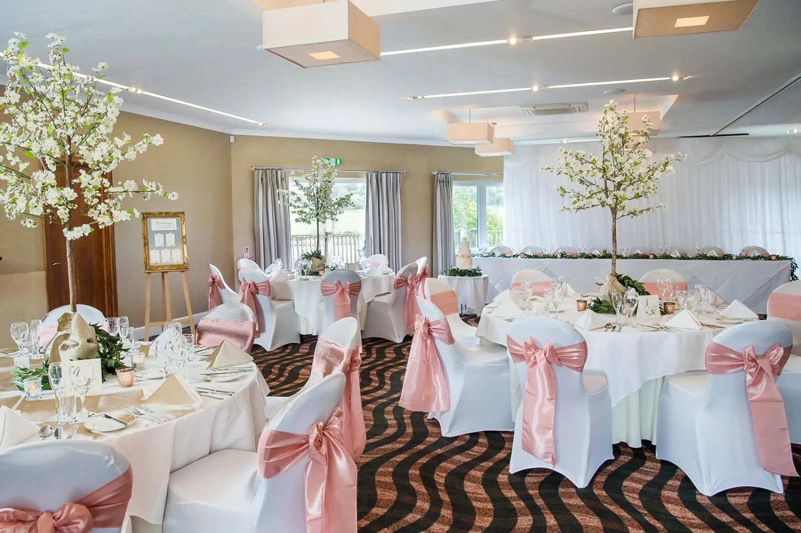 Banquet/Function facilities in Lakeside Park Hotel & Spa