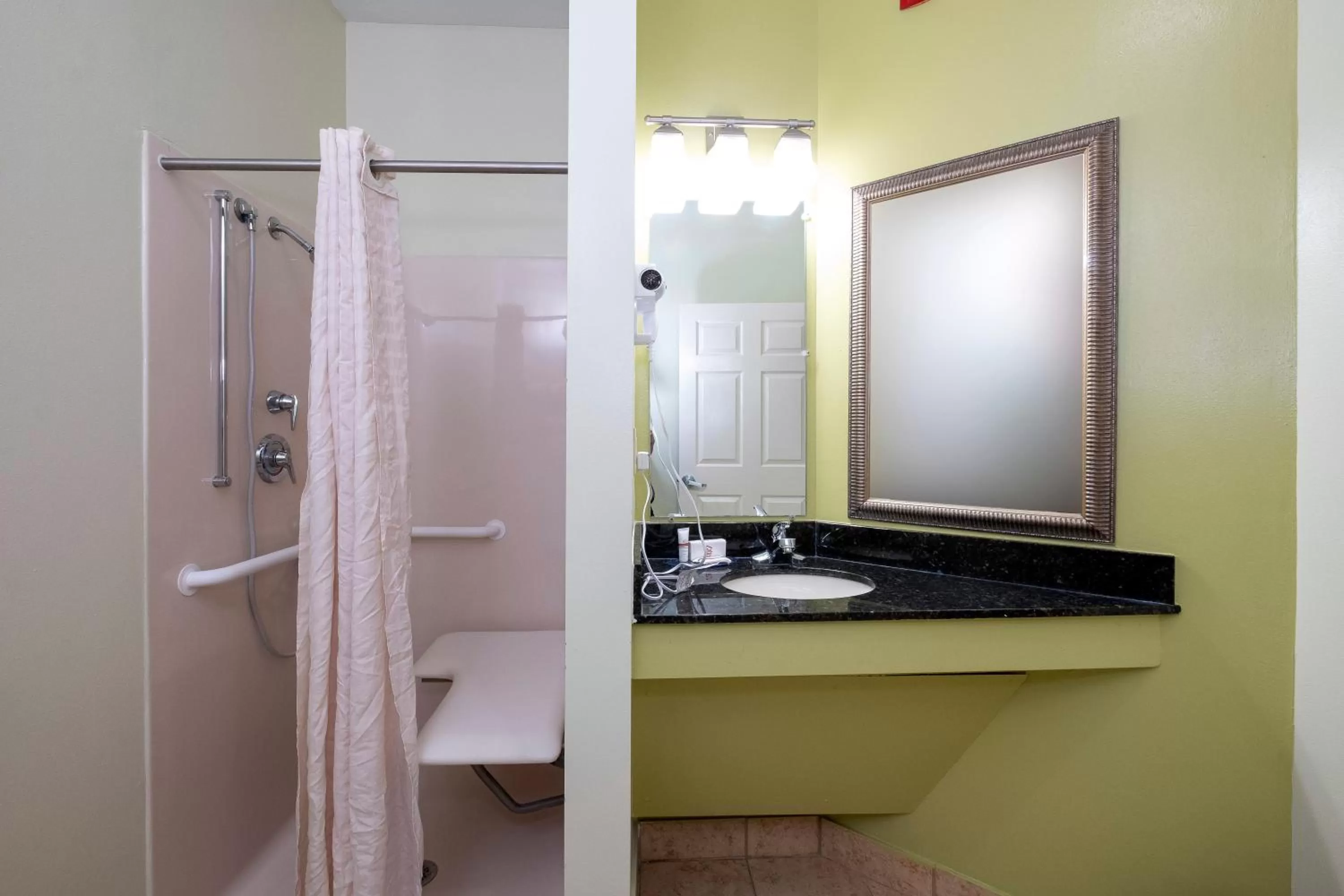 Other in Red Roof Inn & Suites Wilson