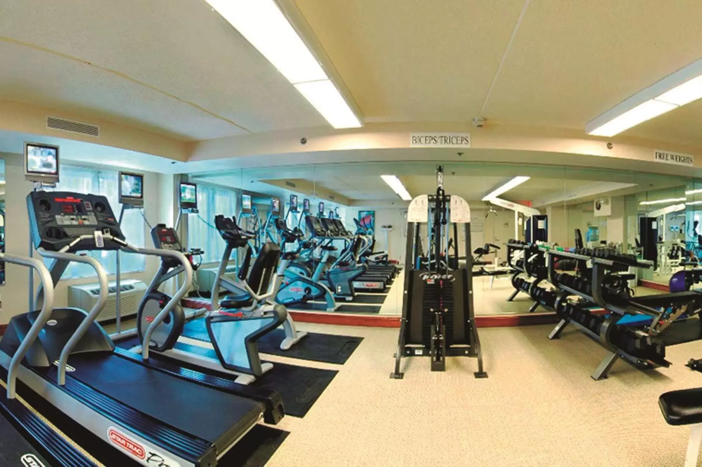 Fitness centre/facilities, Fitness Center/Facilities in Hilton Garden Inn Oklahoma City Midtown