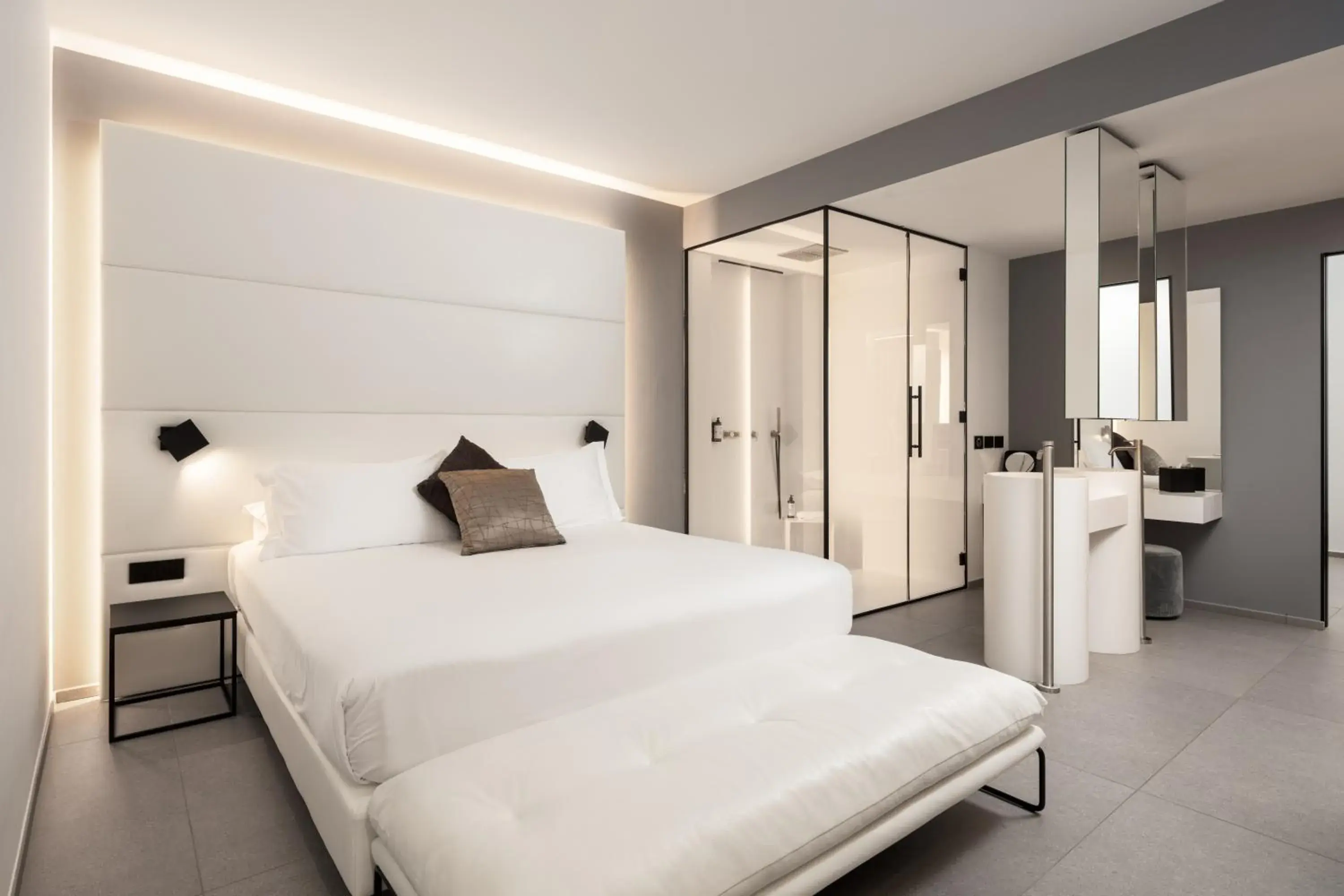 Bedroom, Bed in J44 Lifestyle Hotel