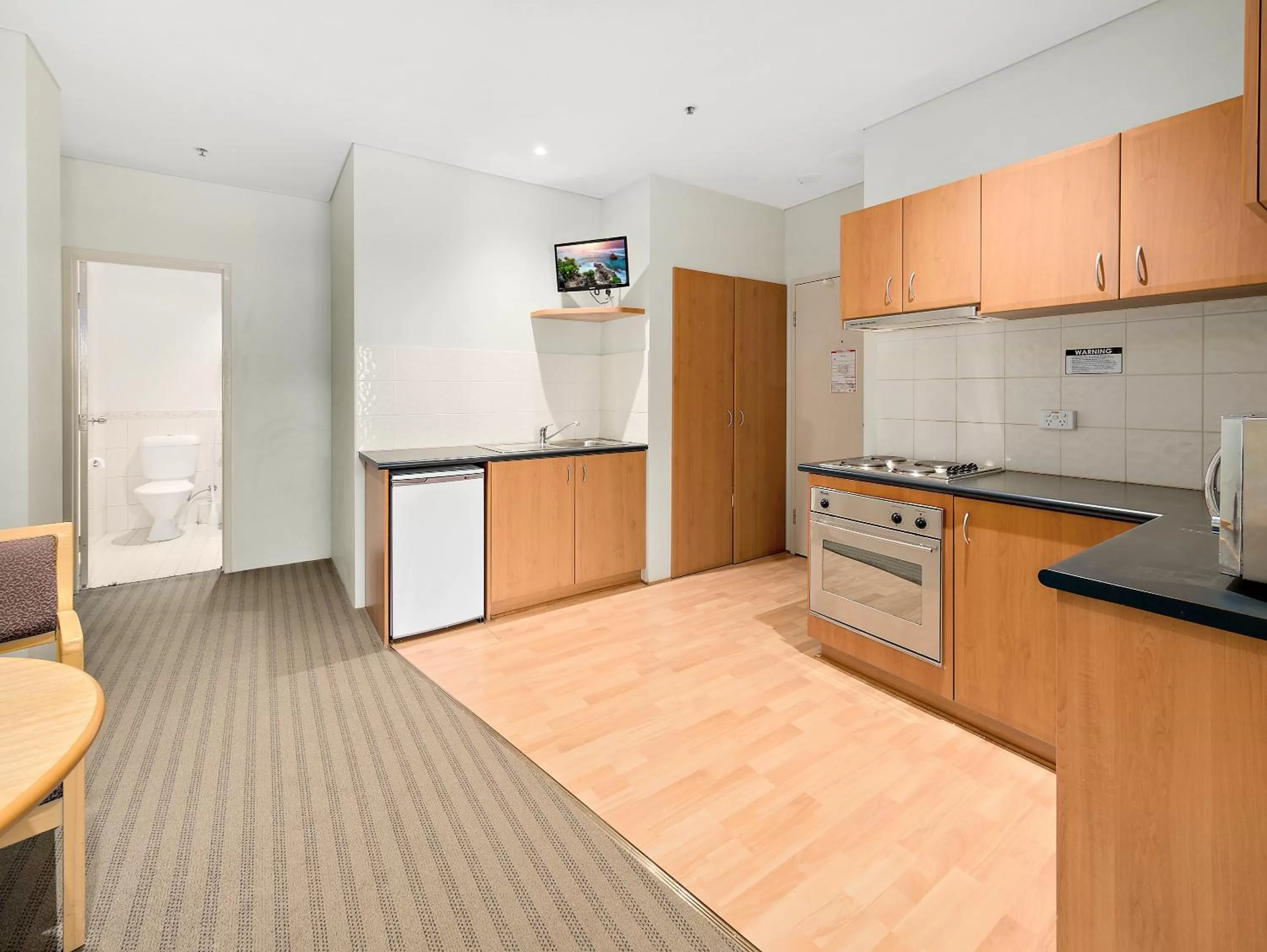 Kitchen or kitchenette in All Suites Perth