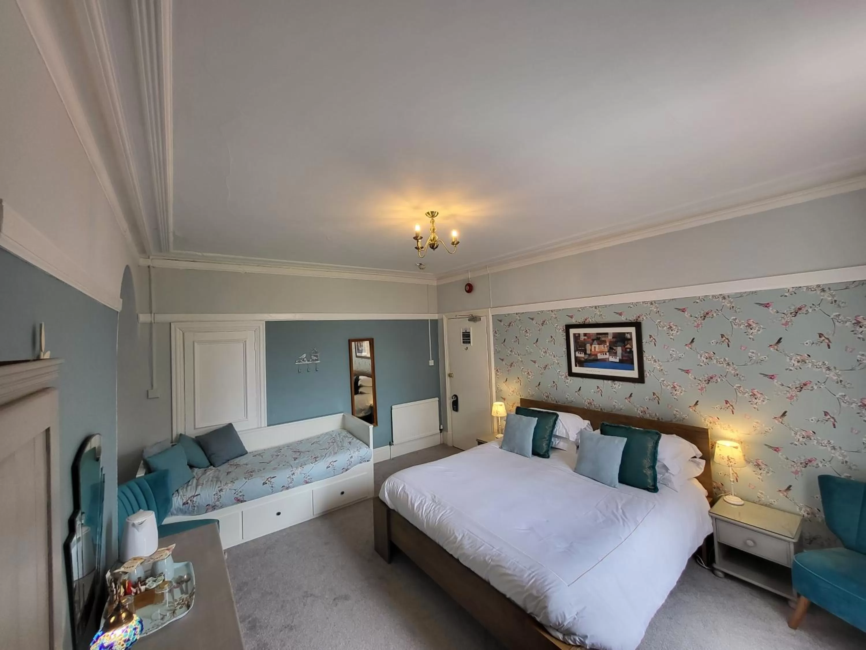 Photo of the whole room, Bed in St George's Guest House