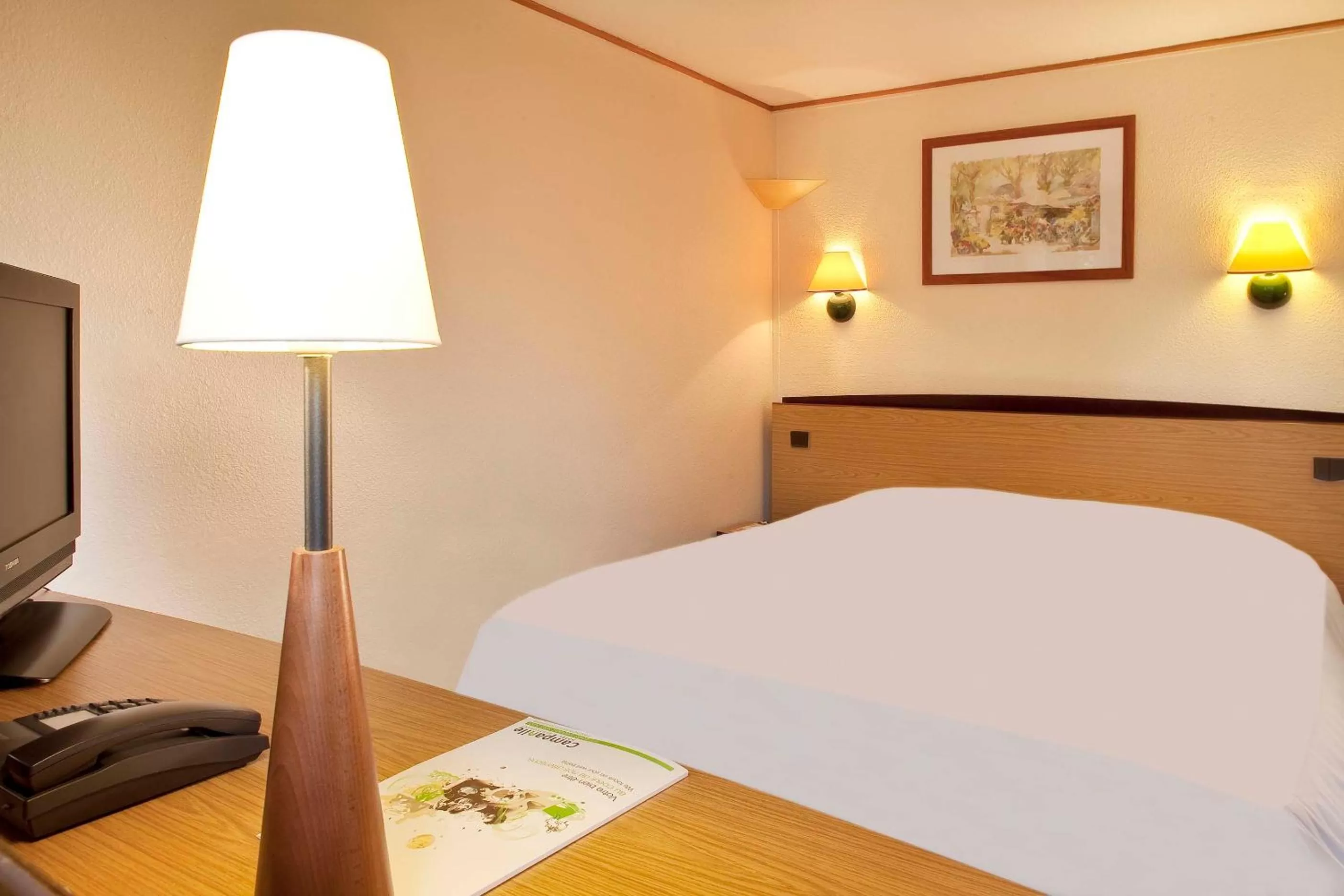 Double Room in Campanile NATURE - Alençon