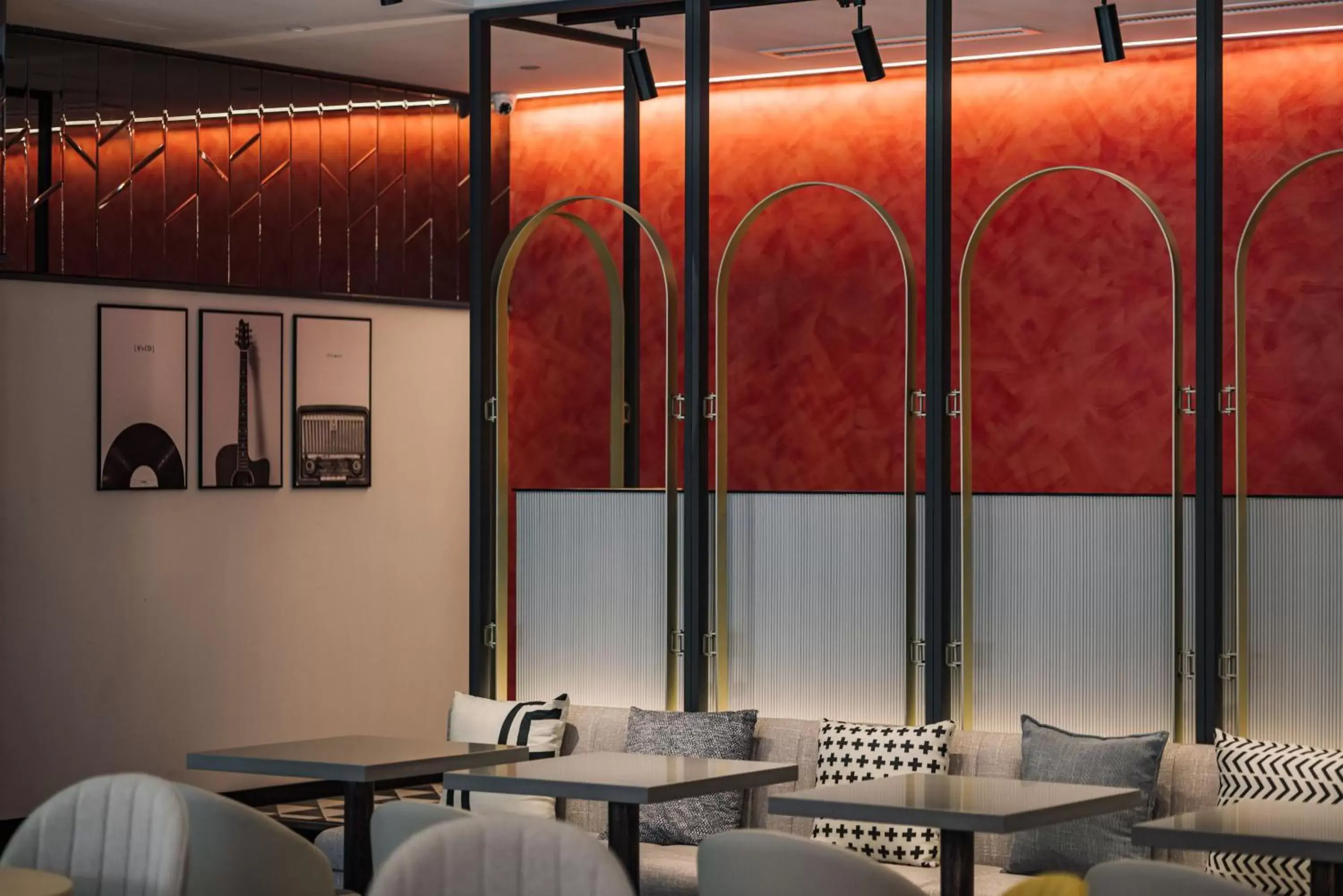 Lounge or bar in OLAH Poshtel - Taichung Station Lounge or bar in OLAH Poshtel - Taichung Station
