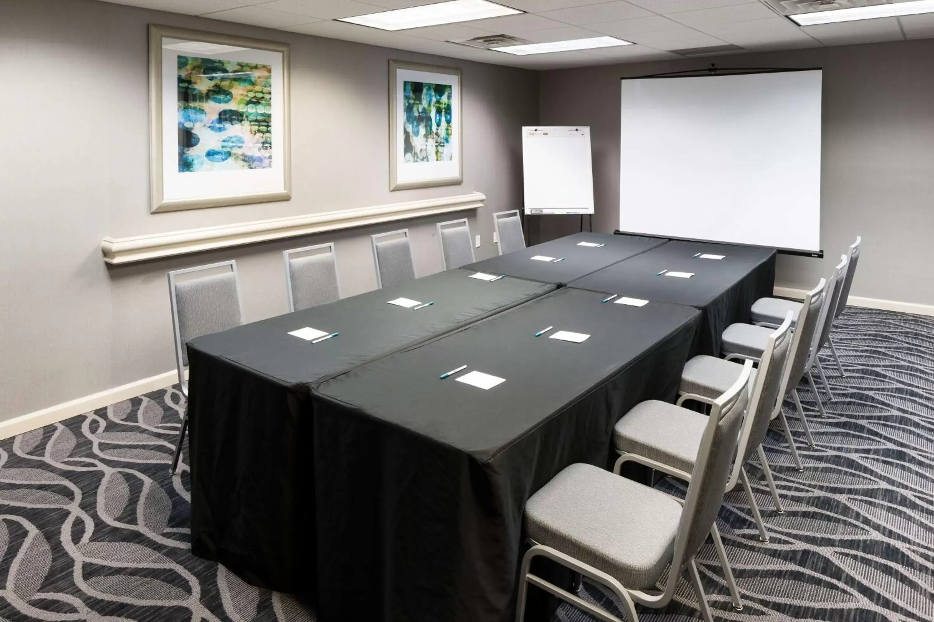 Meeting/conference room in Homewood Suites by Hilton Mahwah