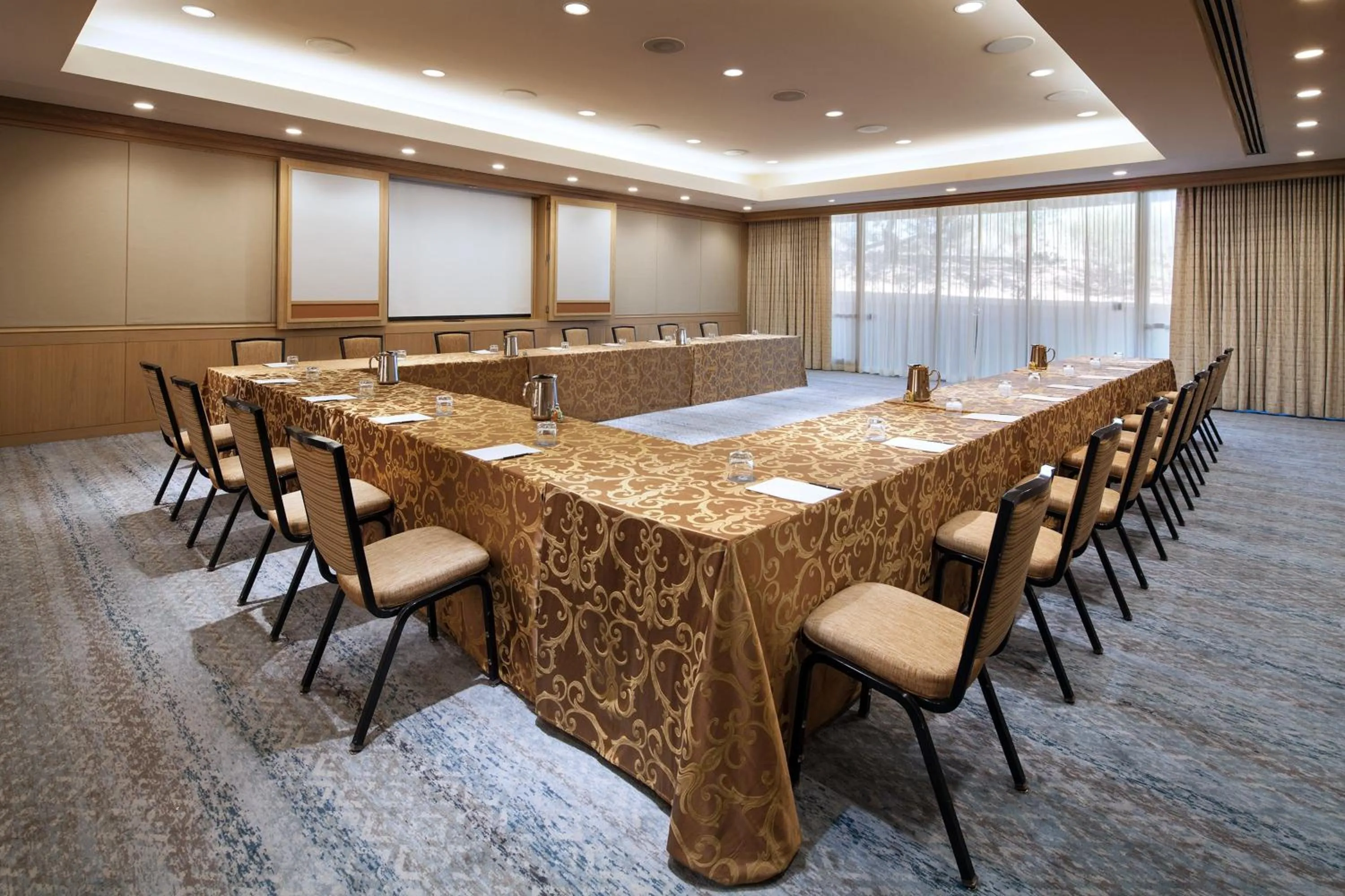 Meeting/conference room in The Canyon Suites at The Phoenician, a Luxury Collection Resort, Scottsdale