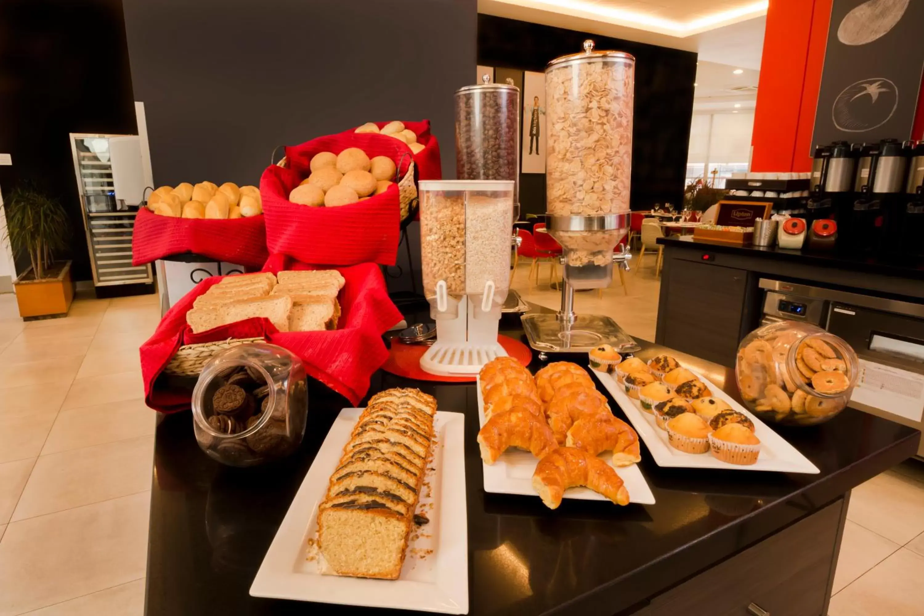 Buffet breakfast, Breakfast in ibis Santiago Providencia