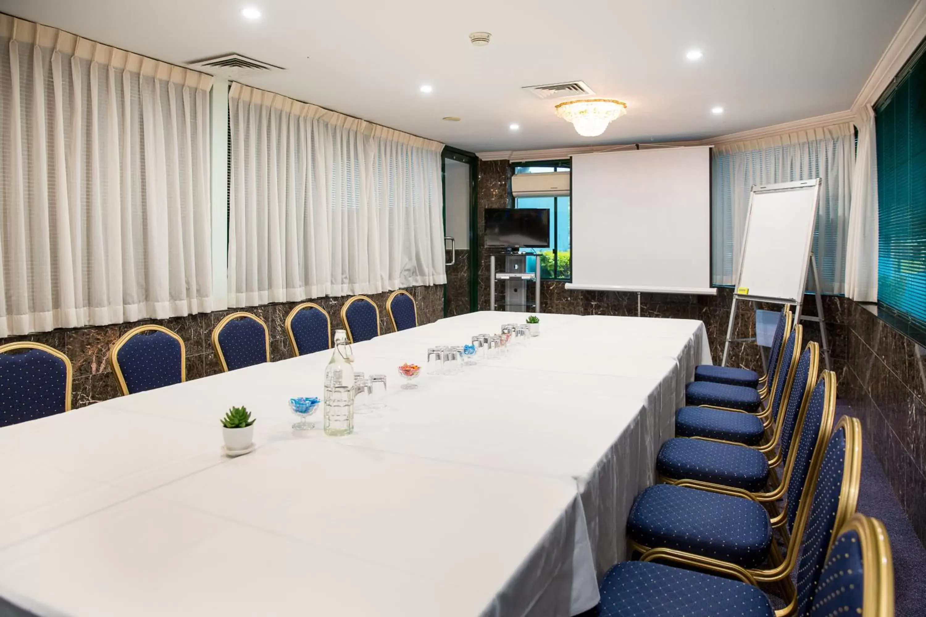 Meeting/conference room in Comfort Hotel Pacific Cleveland