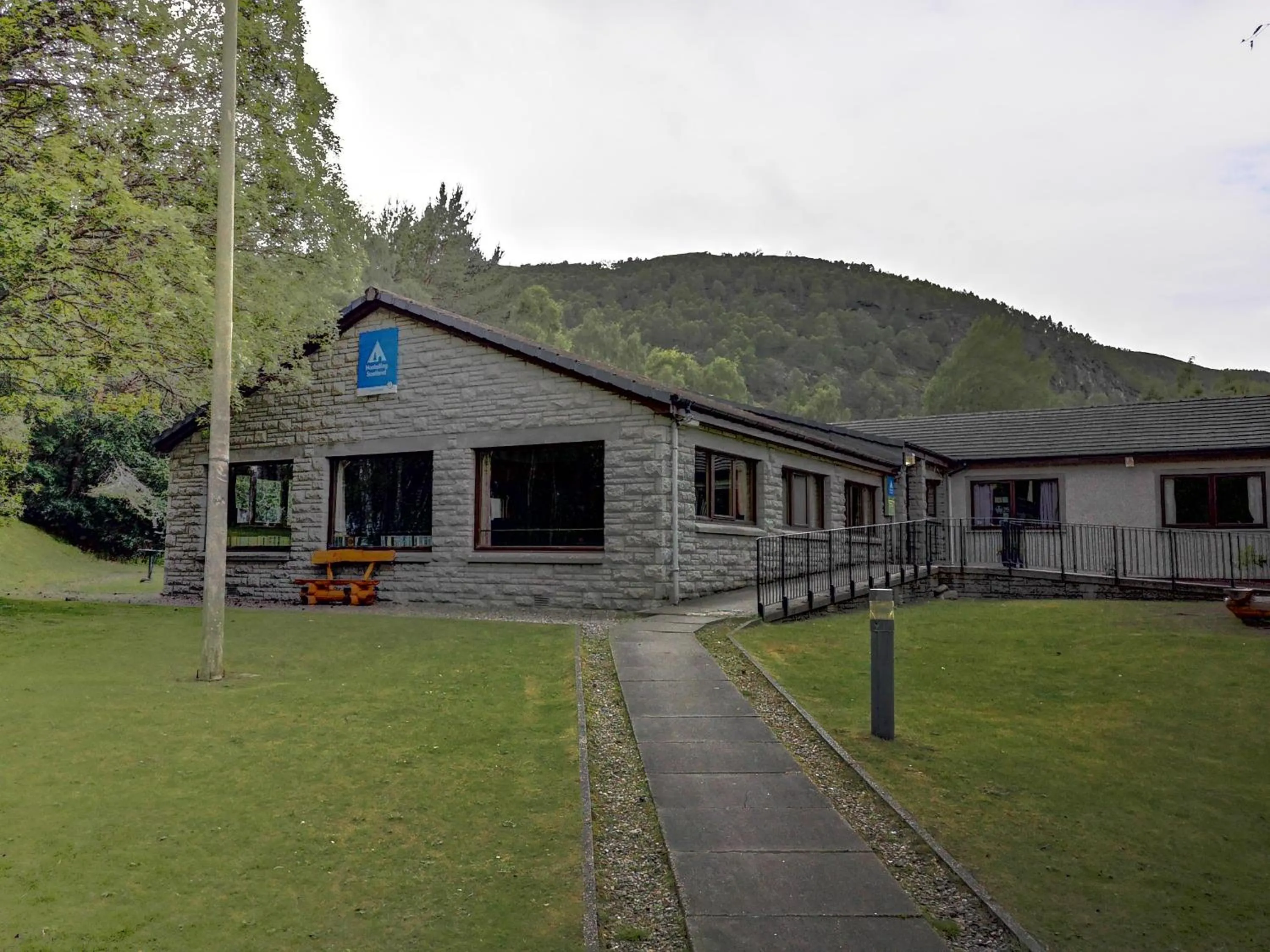 Facade/entrance in Aviemore Youth Hostel