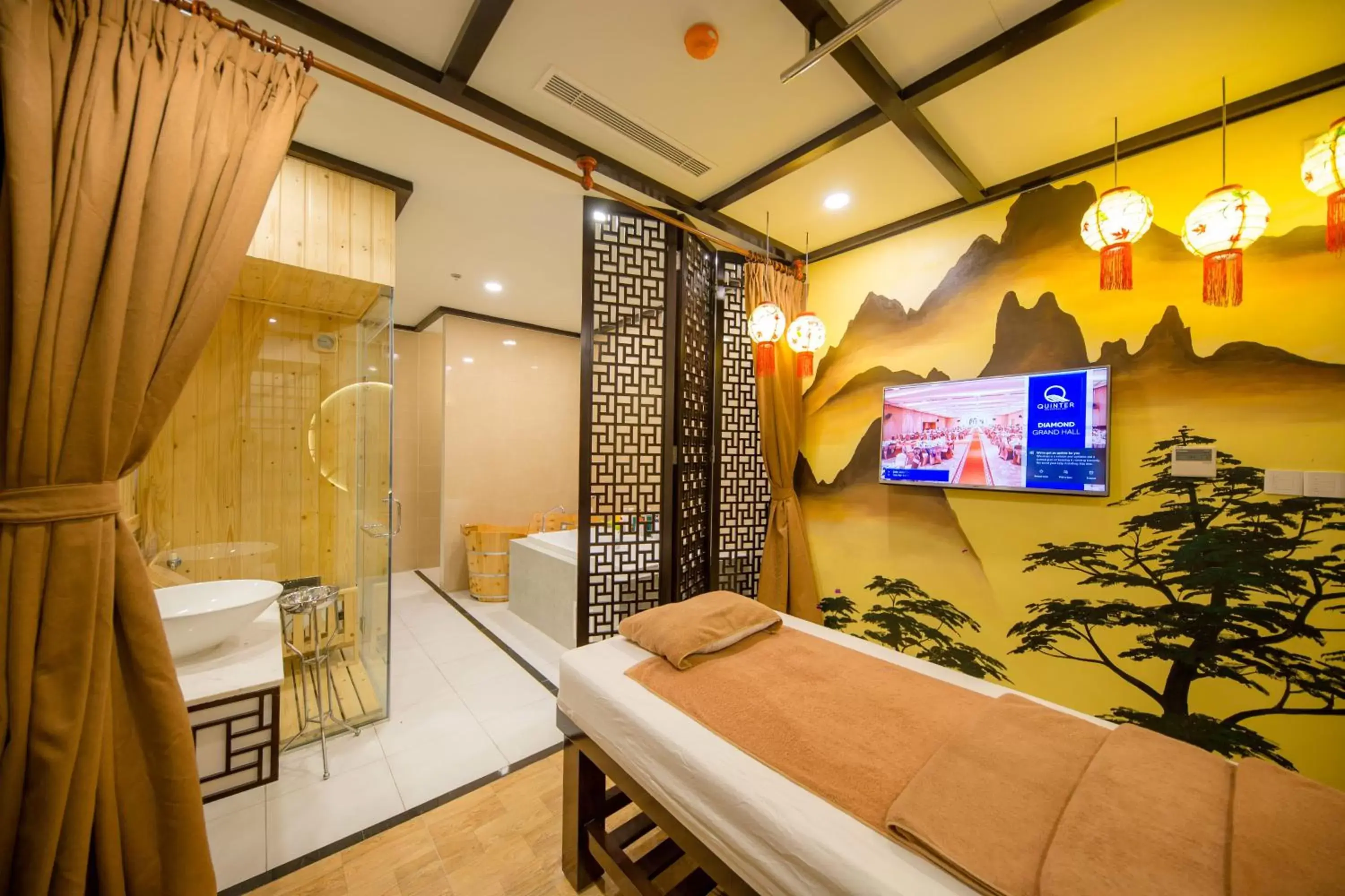 Massage in Quinter Central Nha Trang