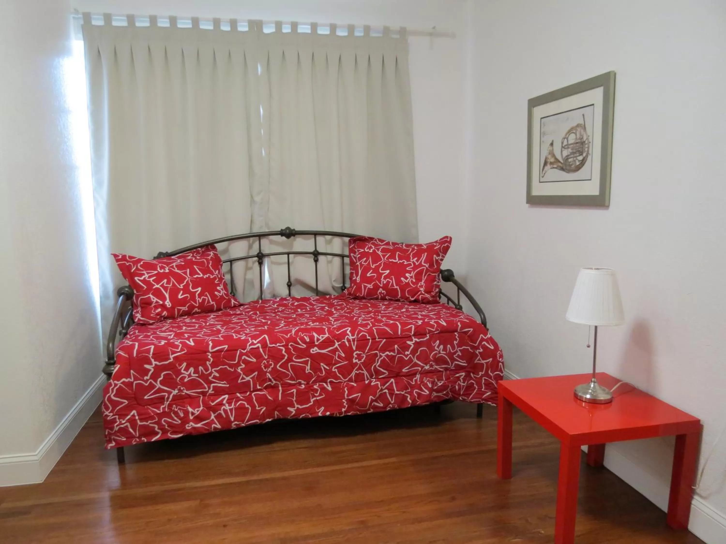 Bed in Harding Boutique Apartments