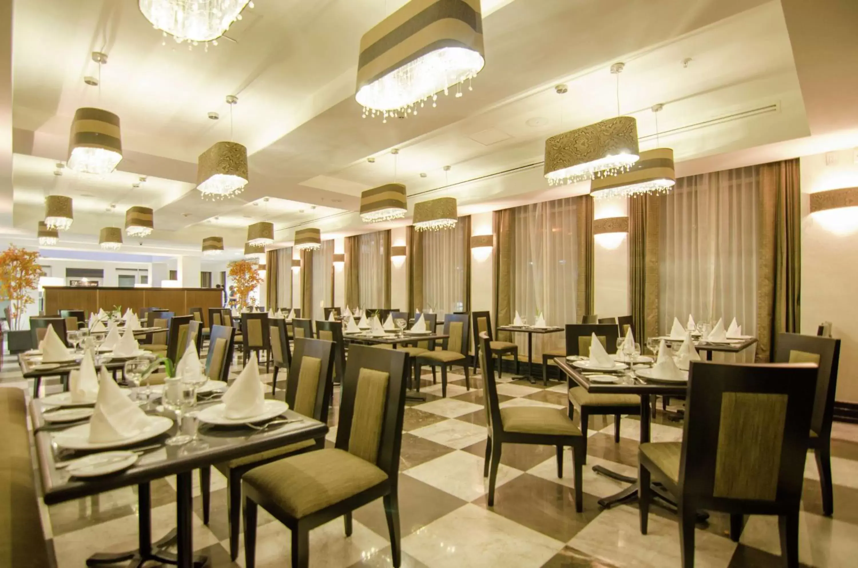 Dining area, Restaurant/Places to Eat in Hilton Garden Inn Tuxtla Gutierrez