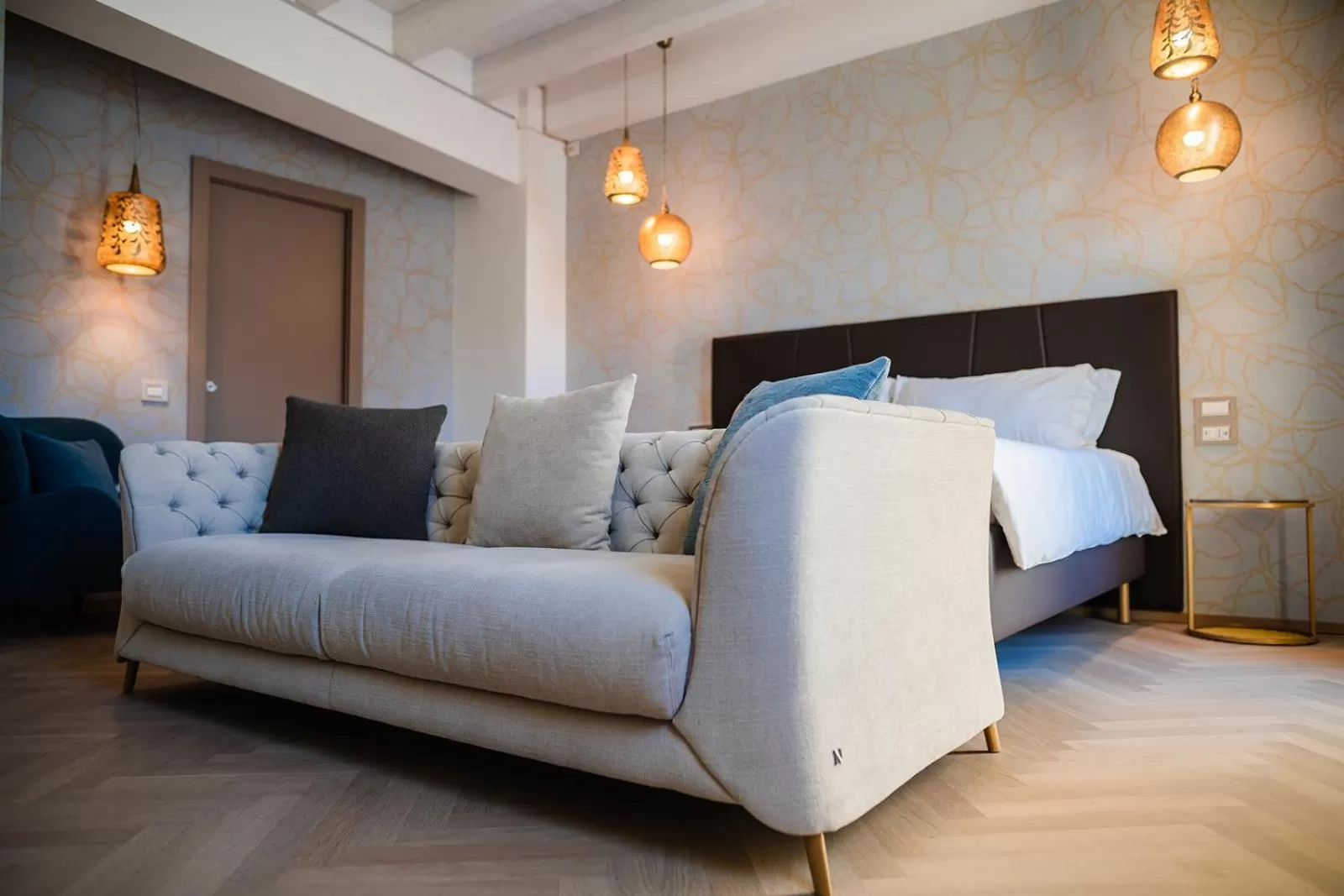 Bedroom, Bed in LUXURY SUITES ROCOPOM - Lake Front