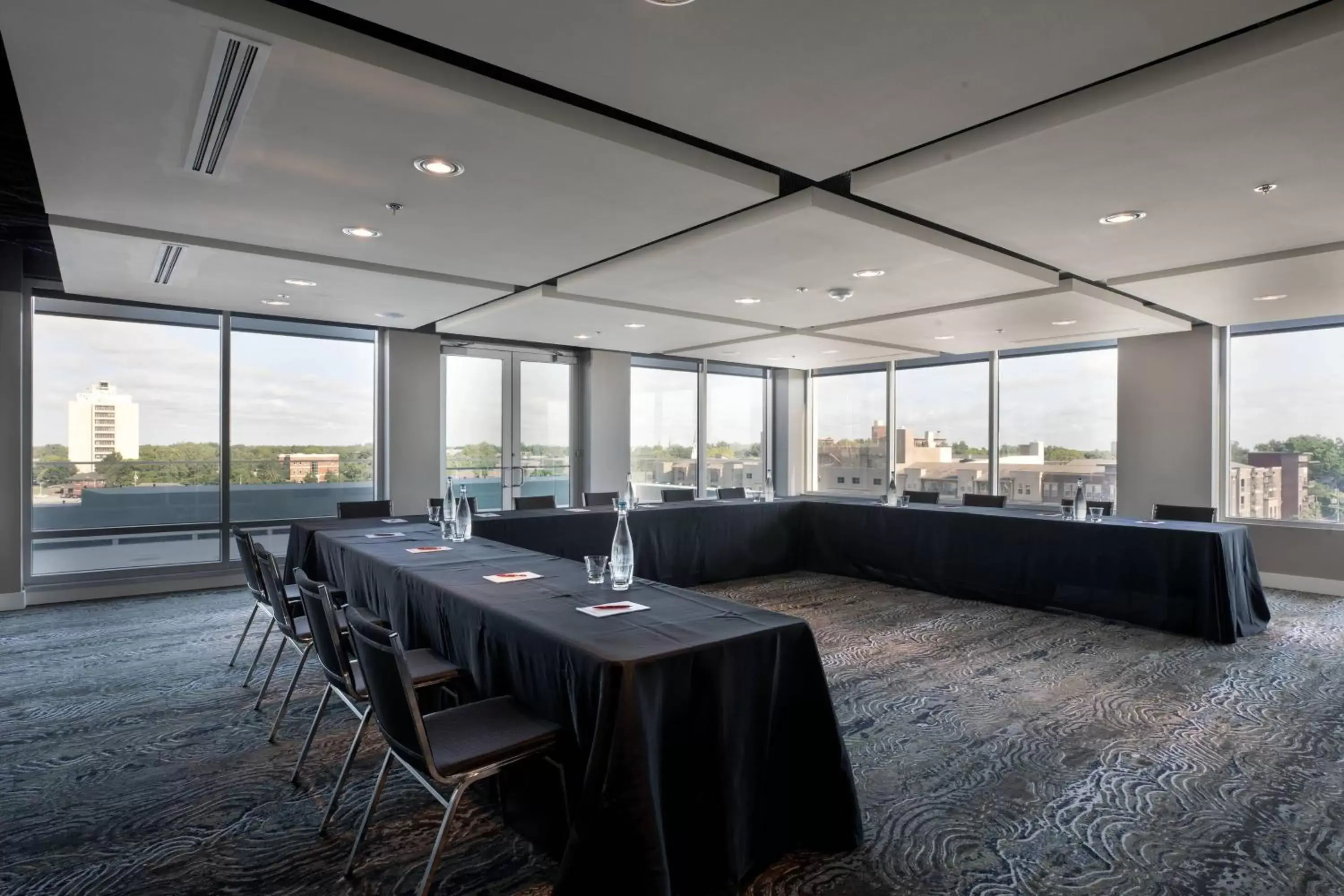 Meeting/conference room in Ambassador Hotel Oklahoma City, Autograph Collection