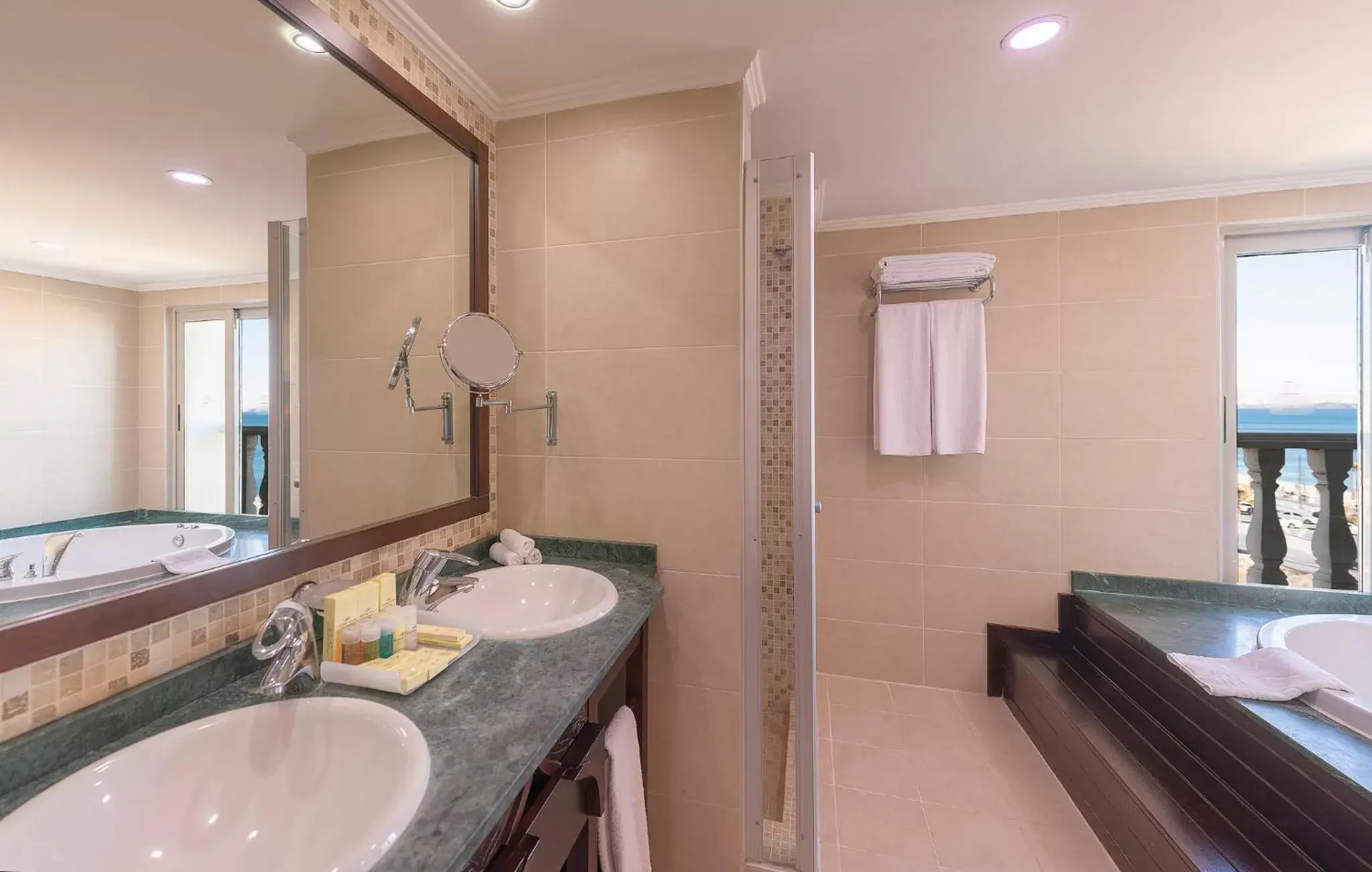 Photo of the whole room, Bathroom in Crowne Plaza Antalya, an IHG Hotel
