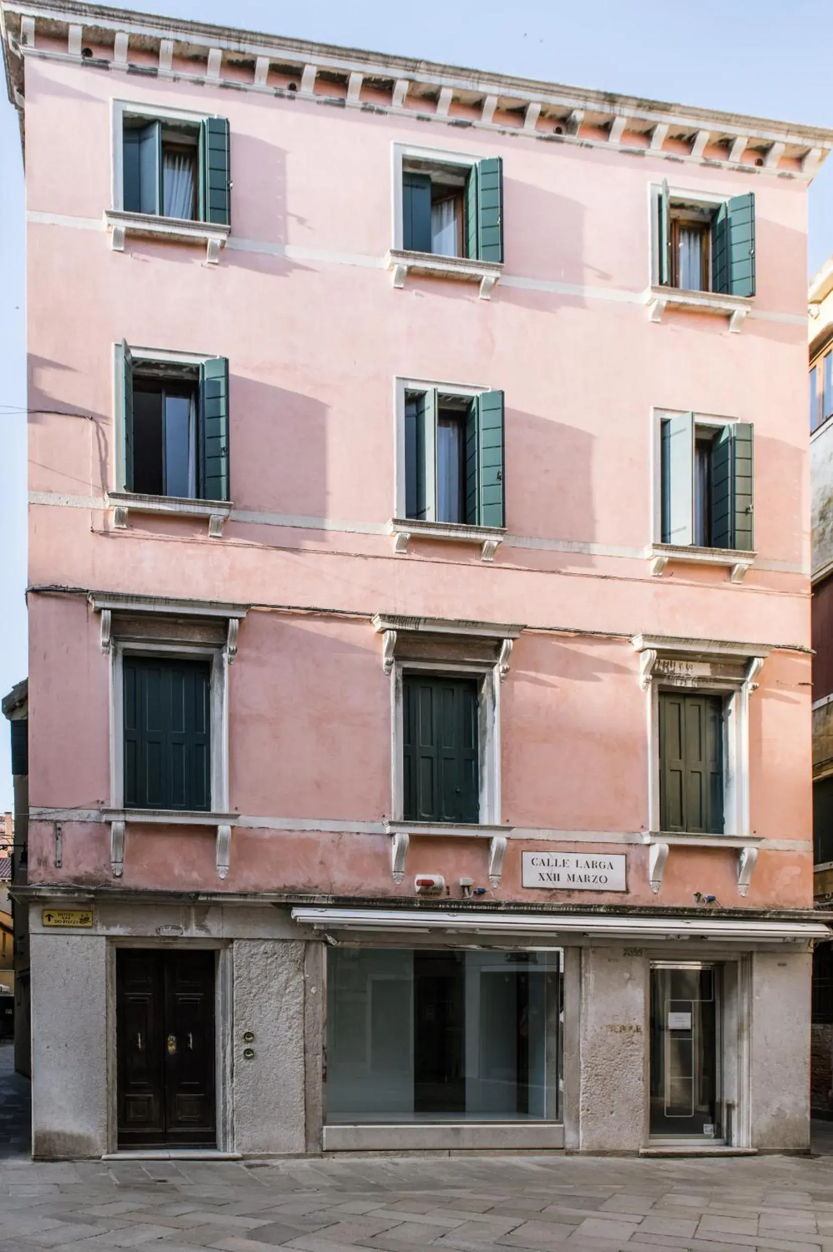 Facade/entrance, Property Building in Hotel Do Pozzi