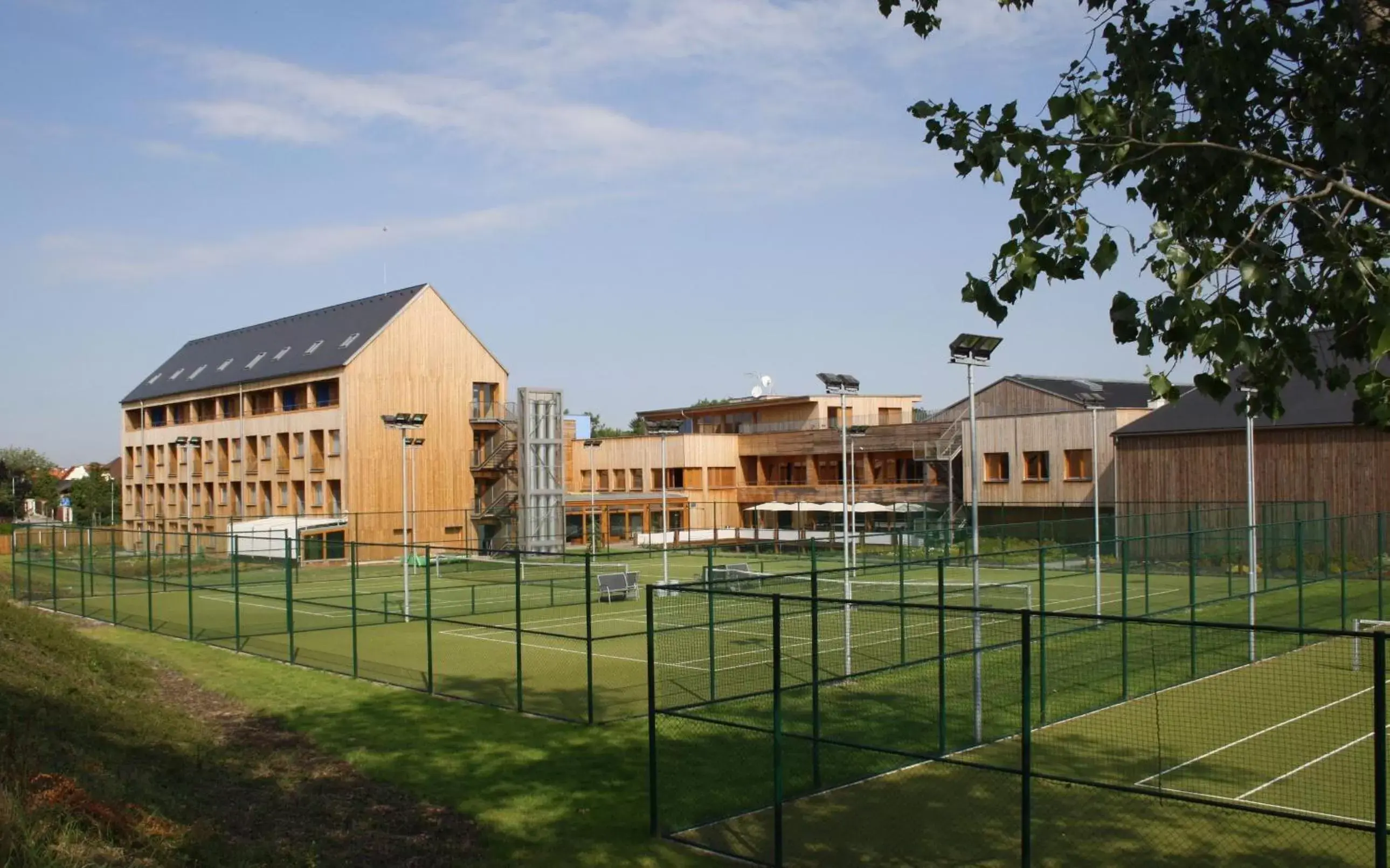 Facade/entrance, Property Building in Park Holiday Congress & Wellness Hotel