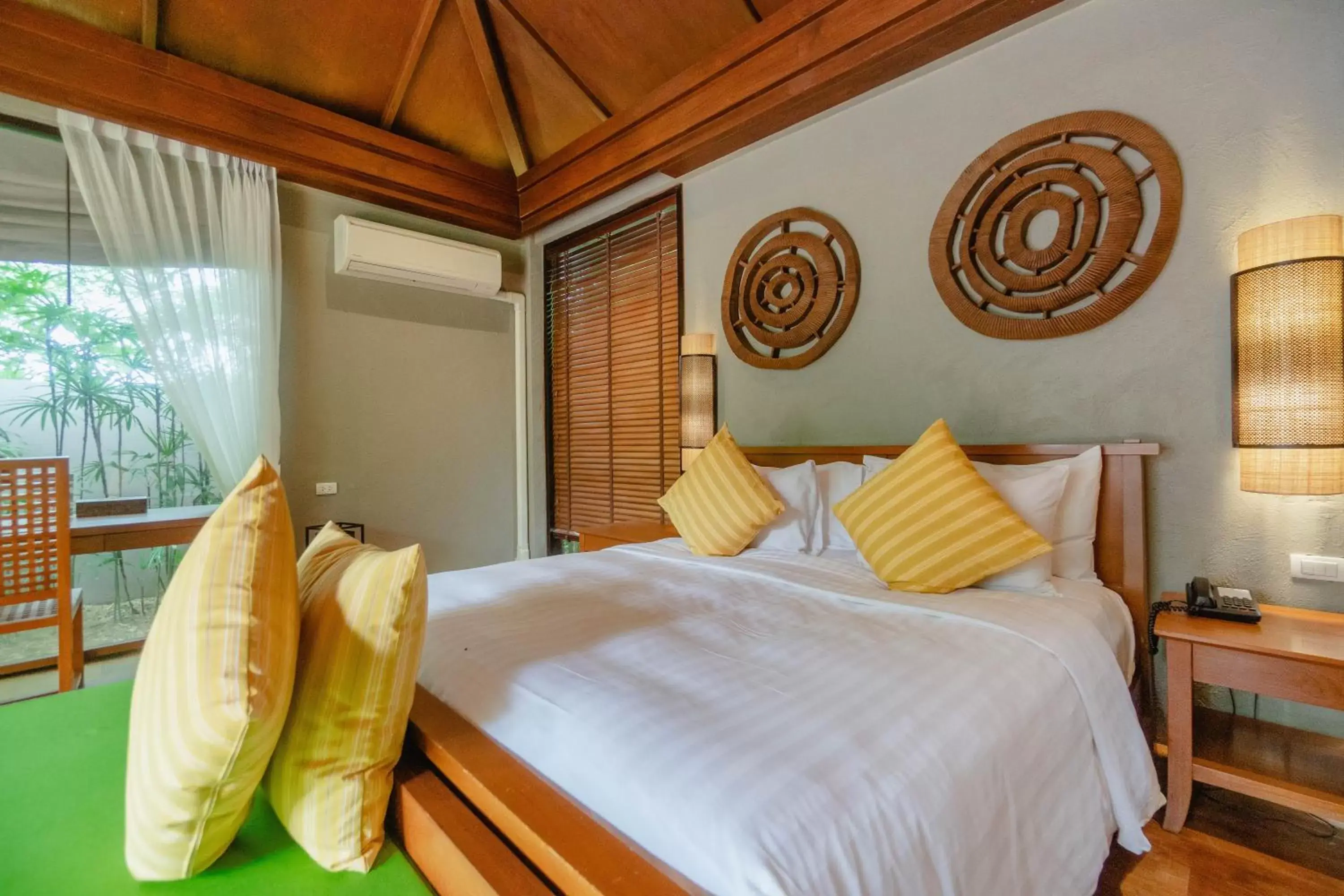 Bed in Pattara Resort & Spa