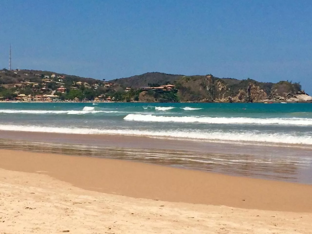 Praia da Ferradurinha Guest House