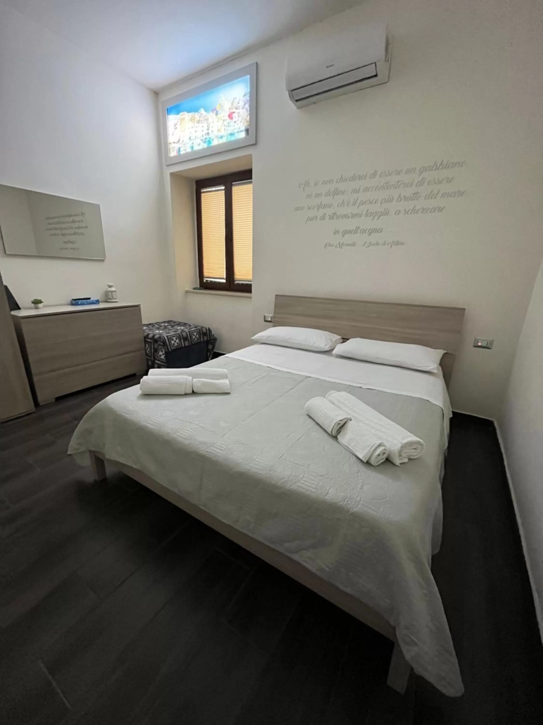 Bedroom, Bed in BeB PISADOG