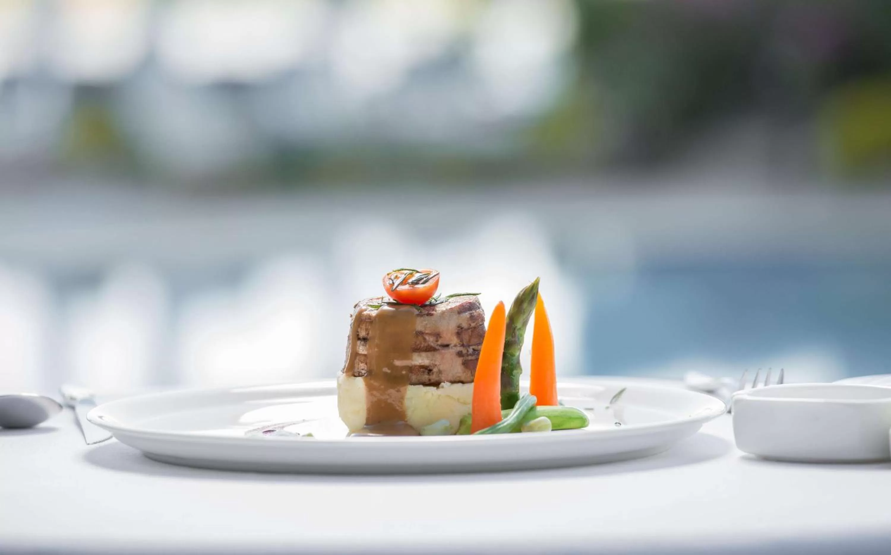 Restaurant/places to eat in Steigenberger Nile Palace Luxor - Convention Center