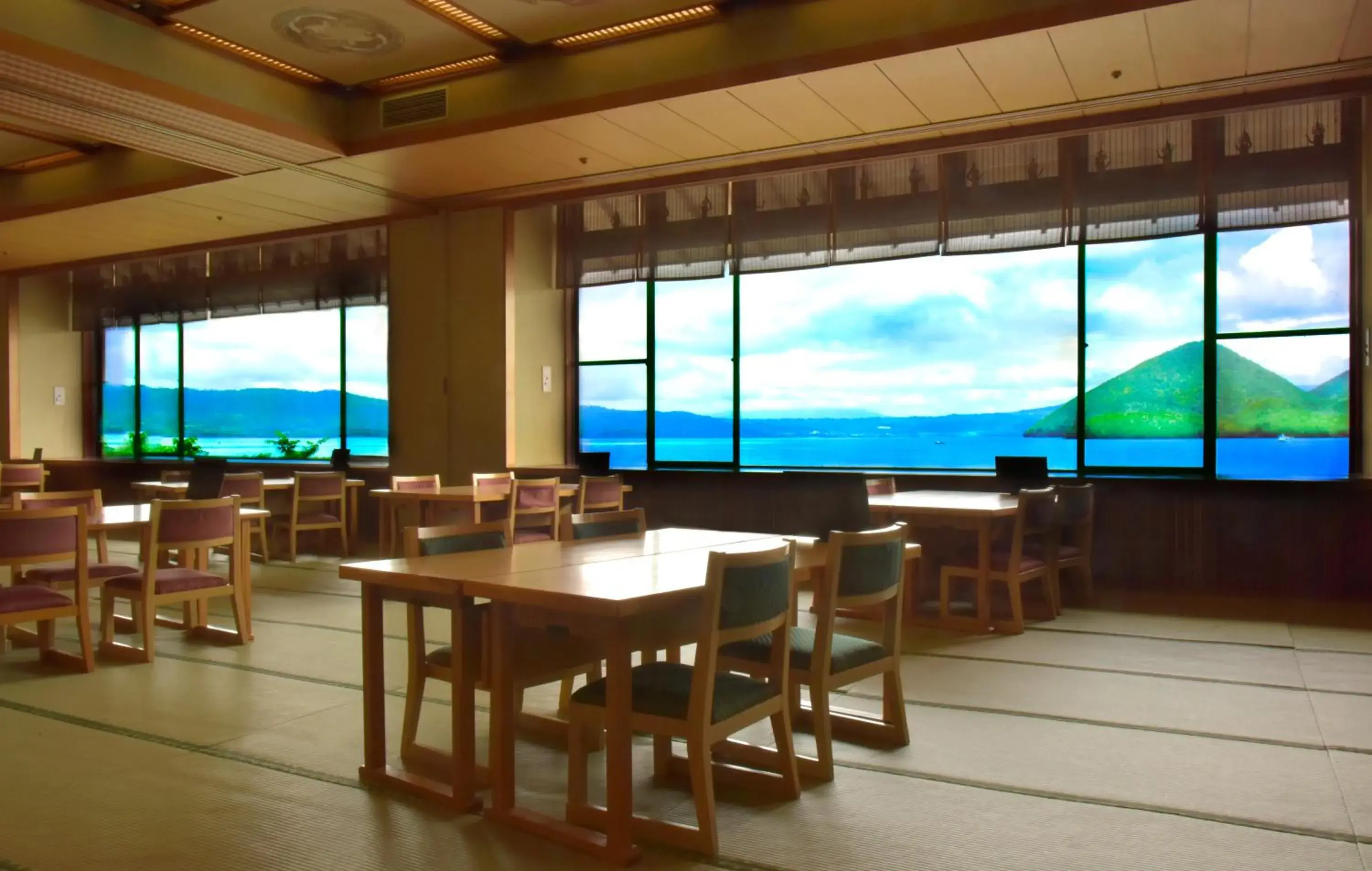 Restaurant/Places to Eat in Toya Kohantei Hotel