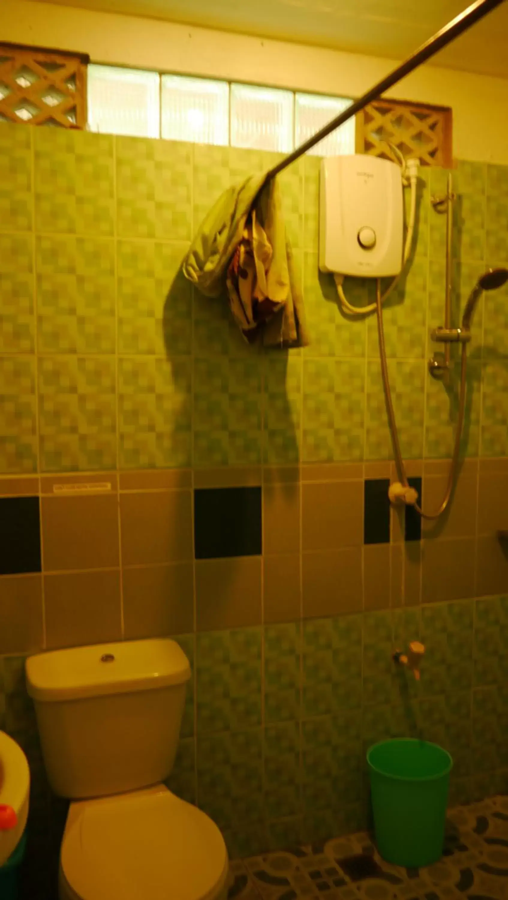 Shower, Bathroom in Moalboal T Breeze Coastal Resort