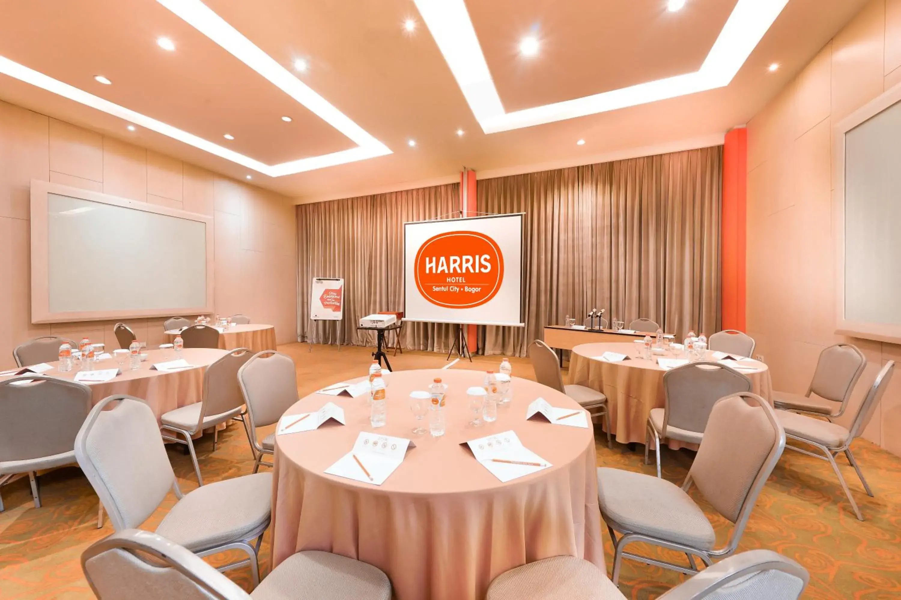 Banquet/Function facilities in Harris Hotel Sentul City Bogor