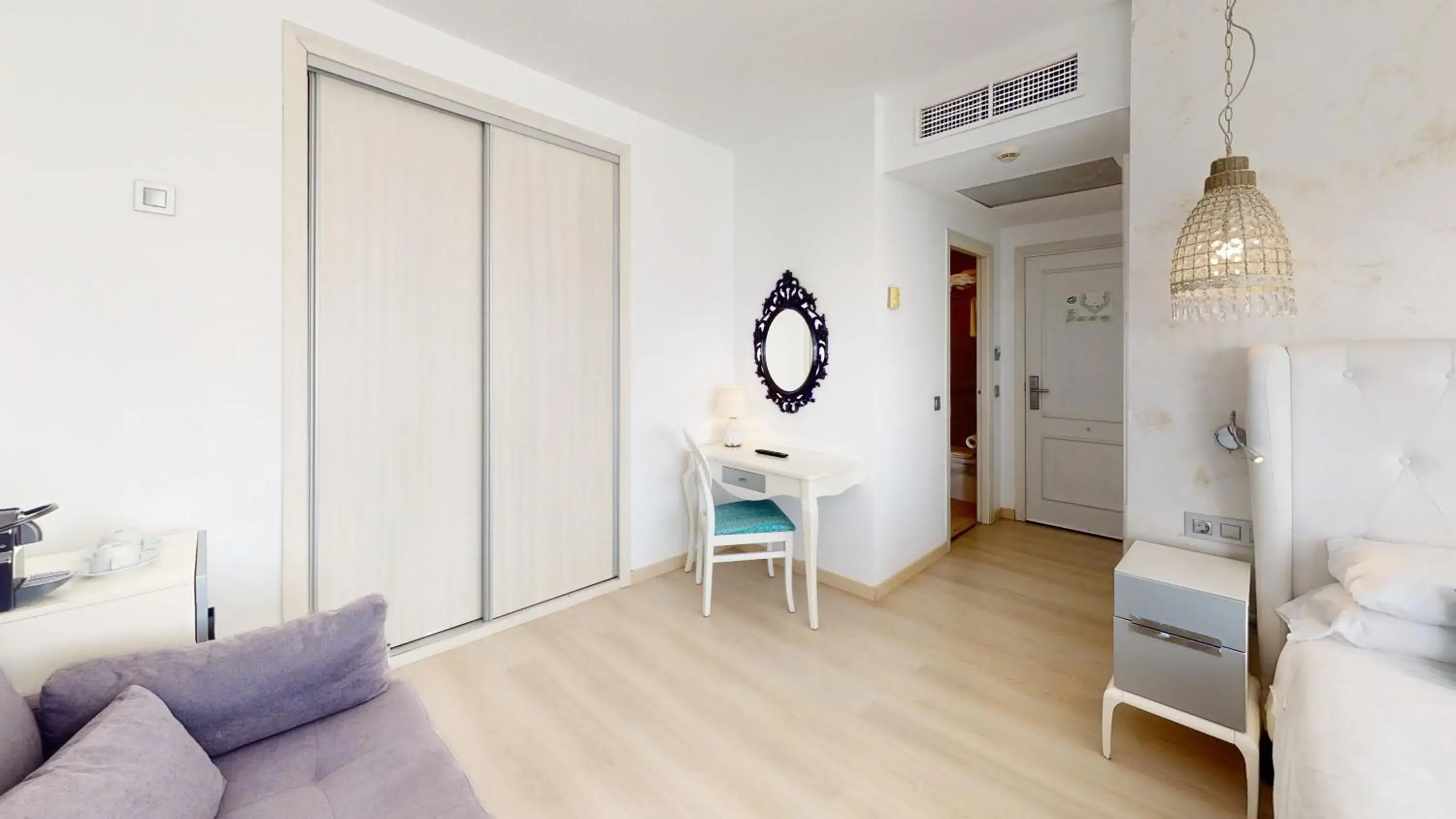 Bedroom, Bed in Cala Millor Garden Hotel - Adults Only Bedroom, Bed in Cala Millor Garden Hotel - Adults Only