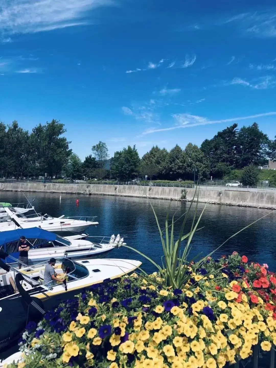 Nearby landmark in Auberge du Grand Lac