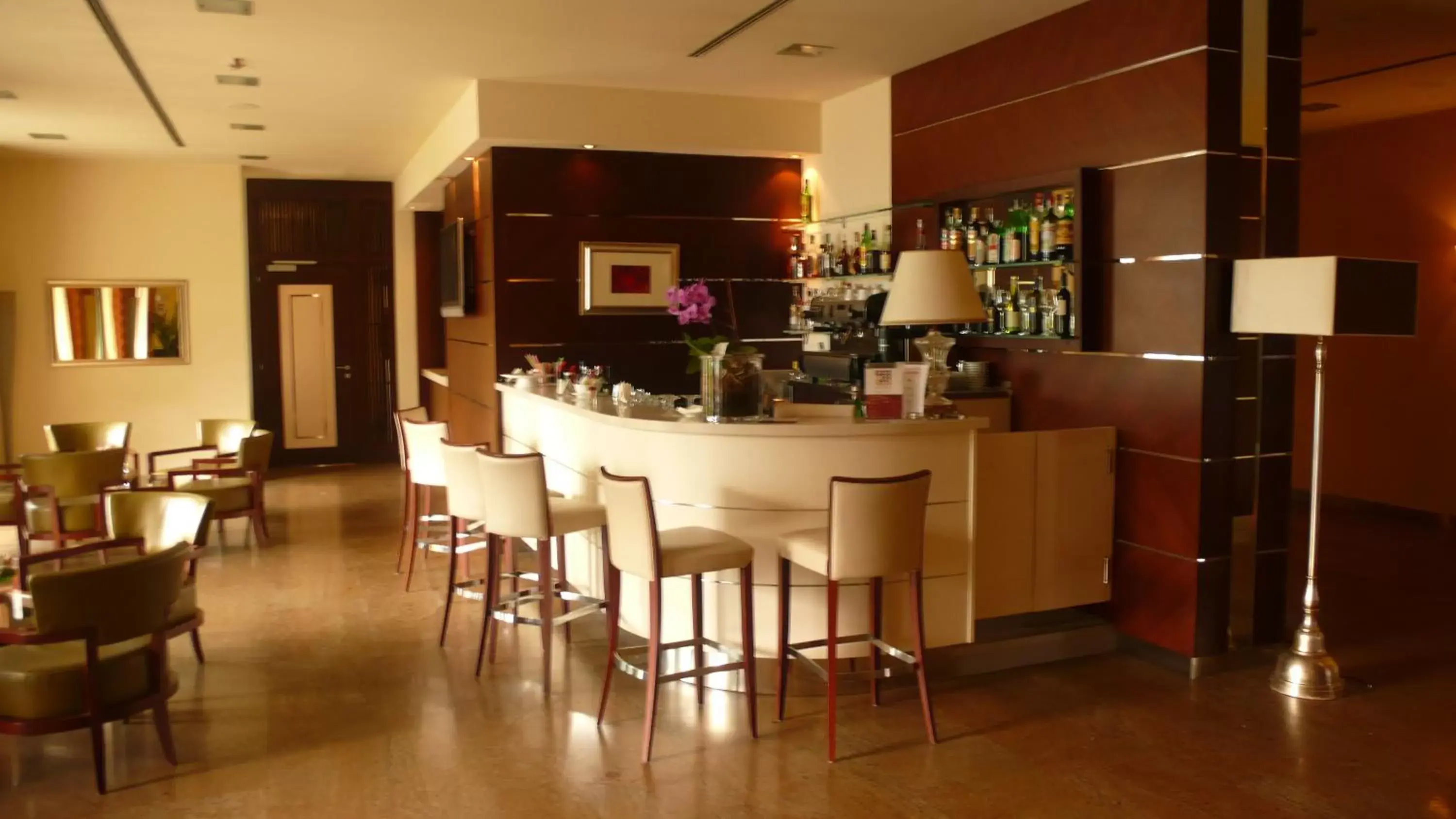 Lounge or bar, Lounge/Bar in Hotel Griso Collection