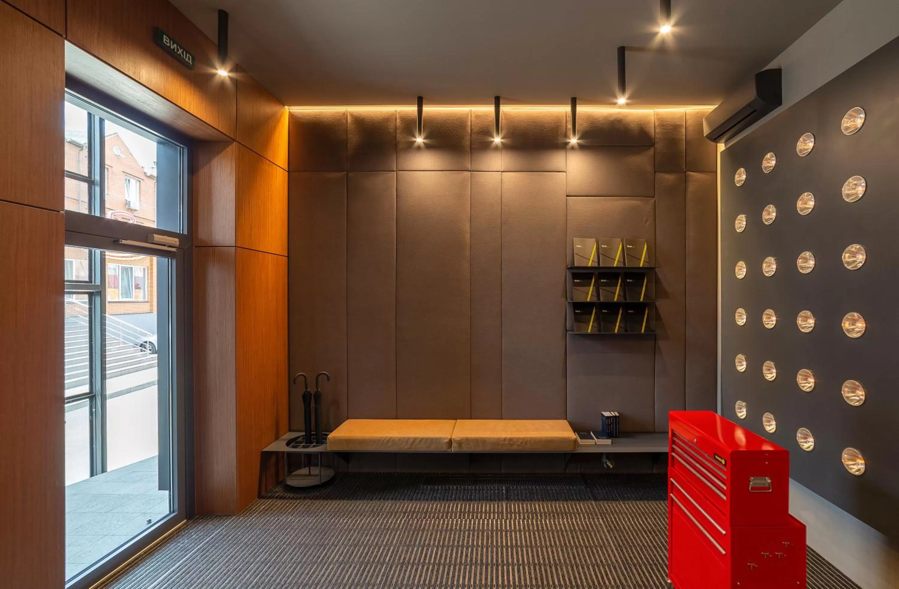 Property building in Дизайн-готель ROAD