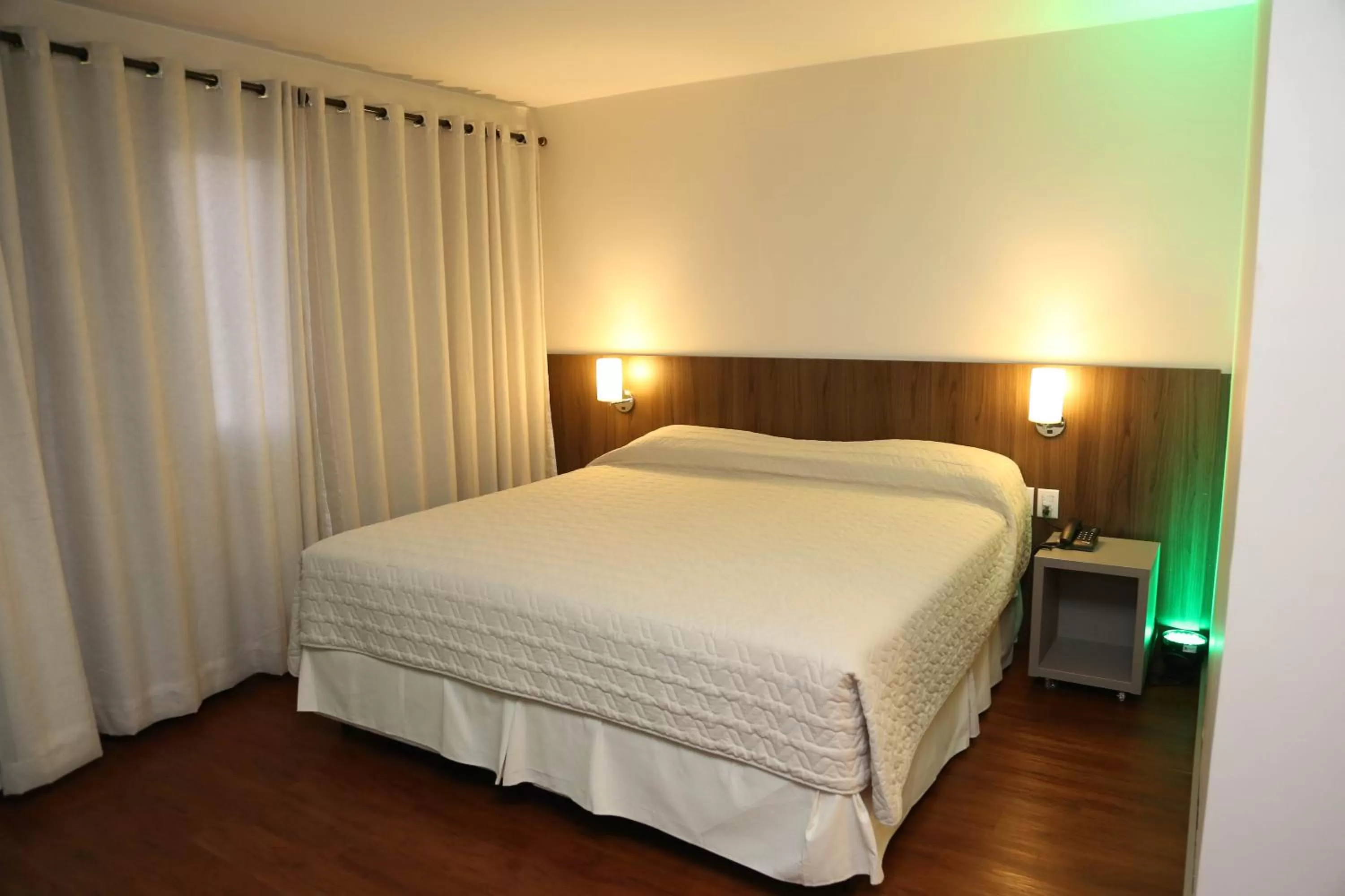 Bed in Hotel Dom Rafael Premium