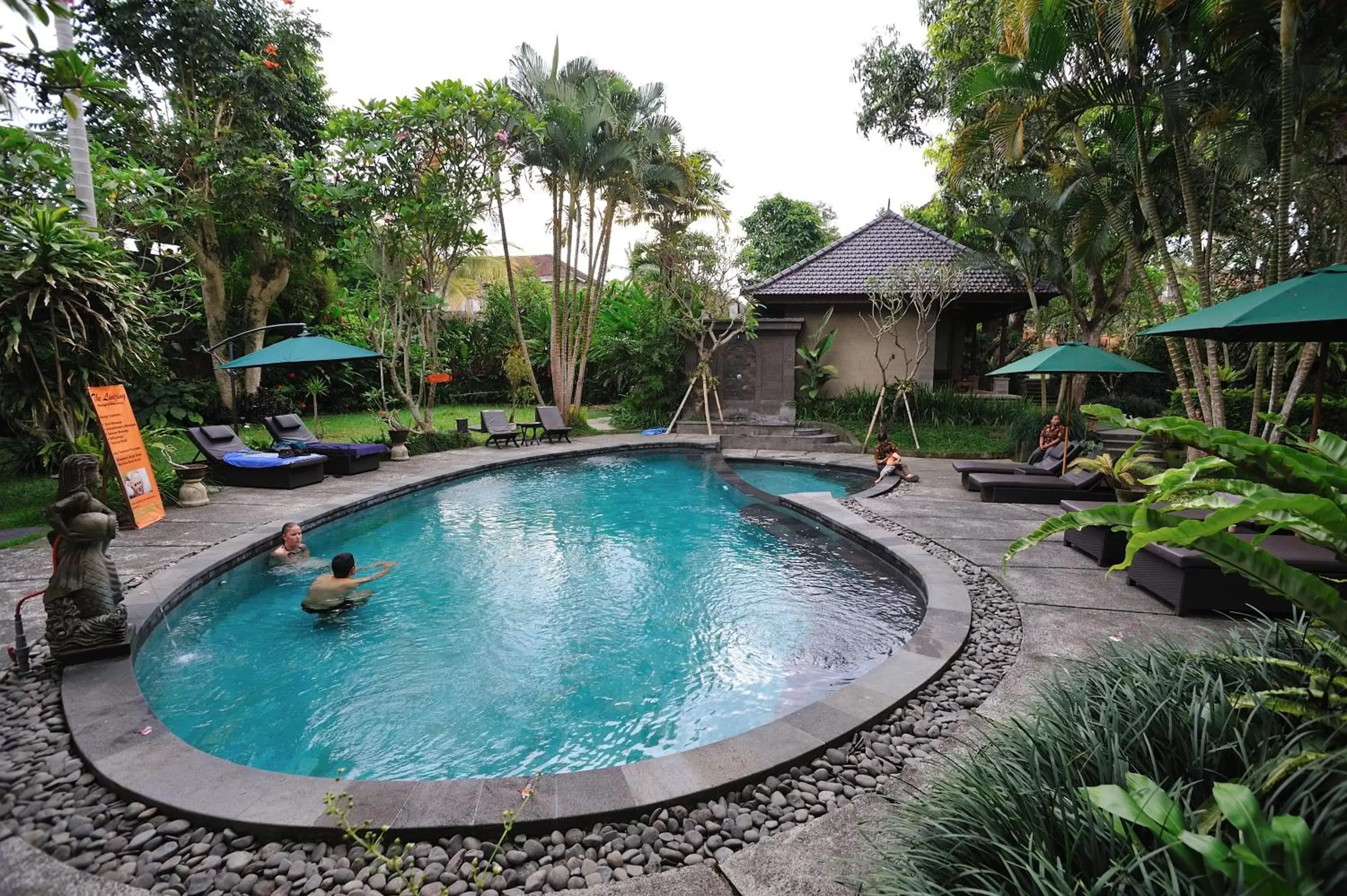 View (from property/room), Swimming Pool in De Munut Balinese Resort