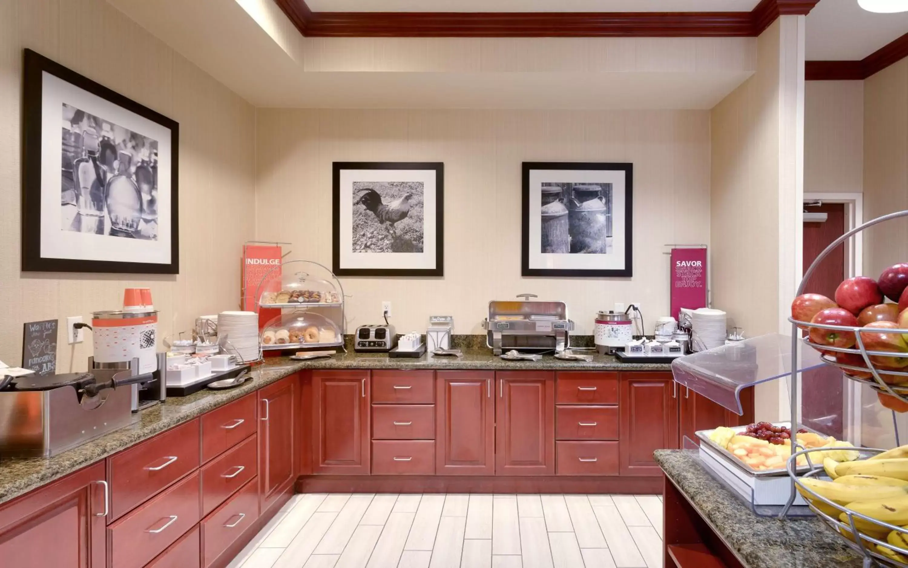 Dining area, Restaurant/Places to Eat in Hampton Inn Tremonton