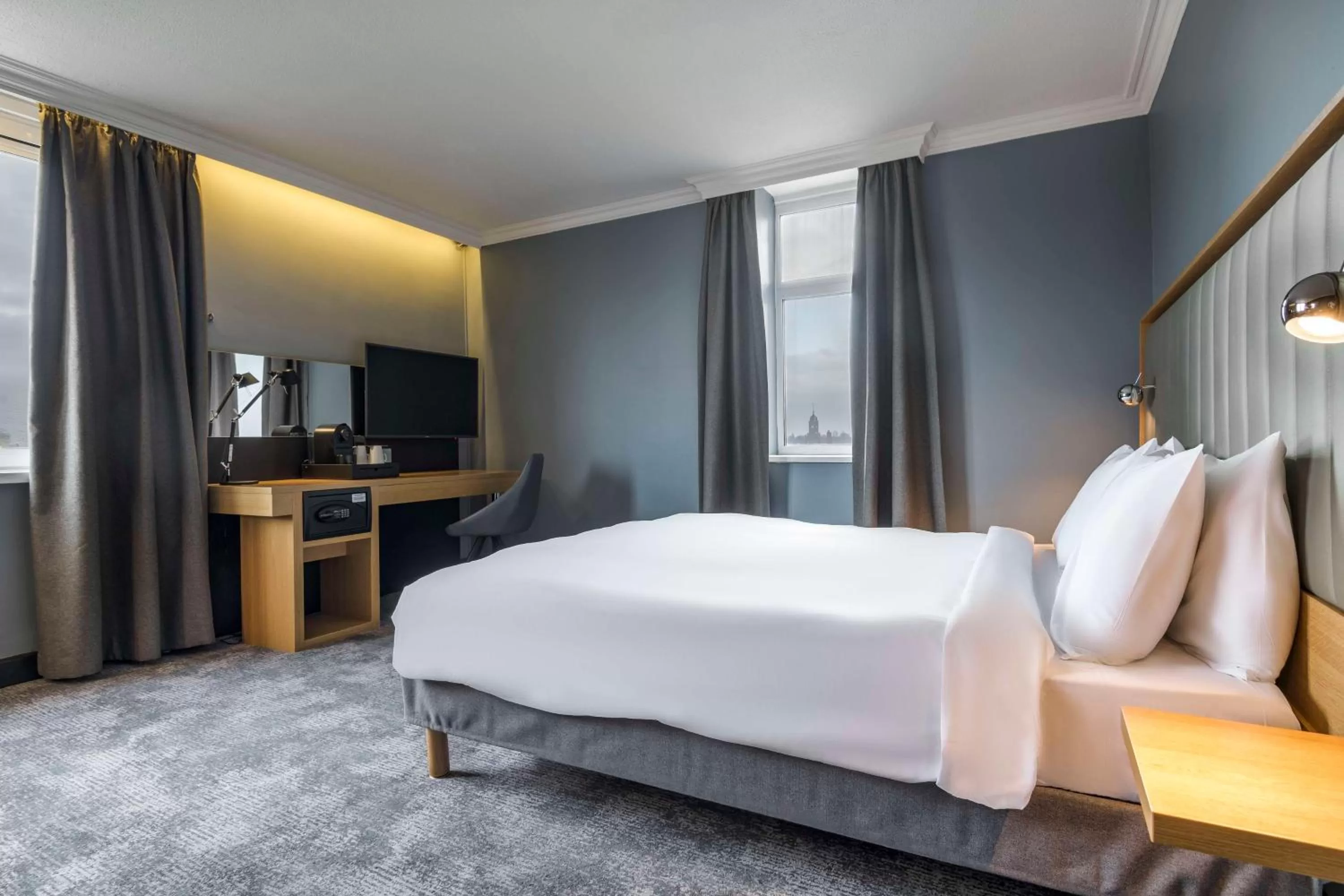 Bedroom, Bed in Radisson Hotel York