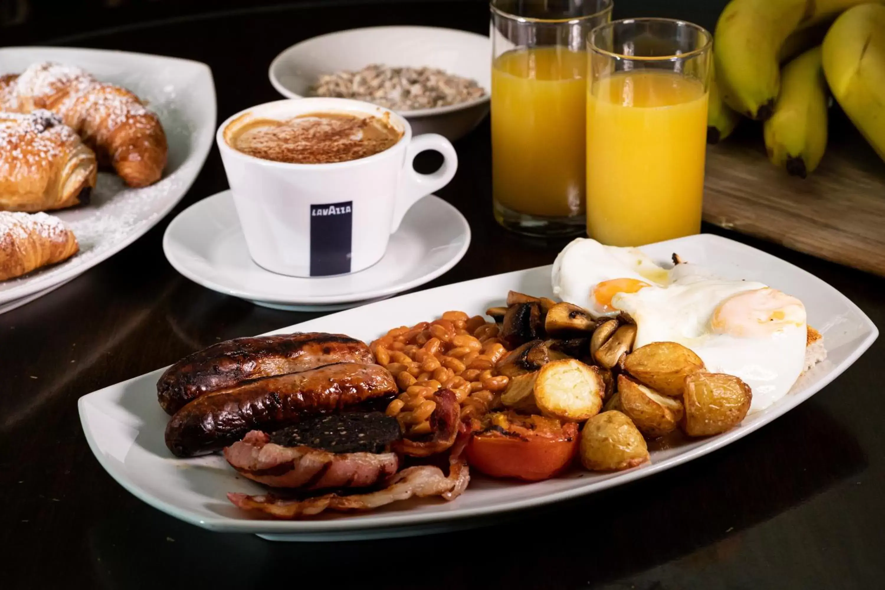 Food, Breakfast in George & Pilgrims Hotel